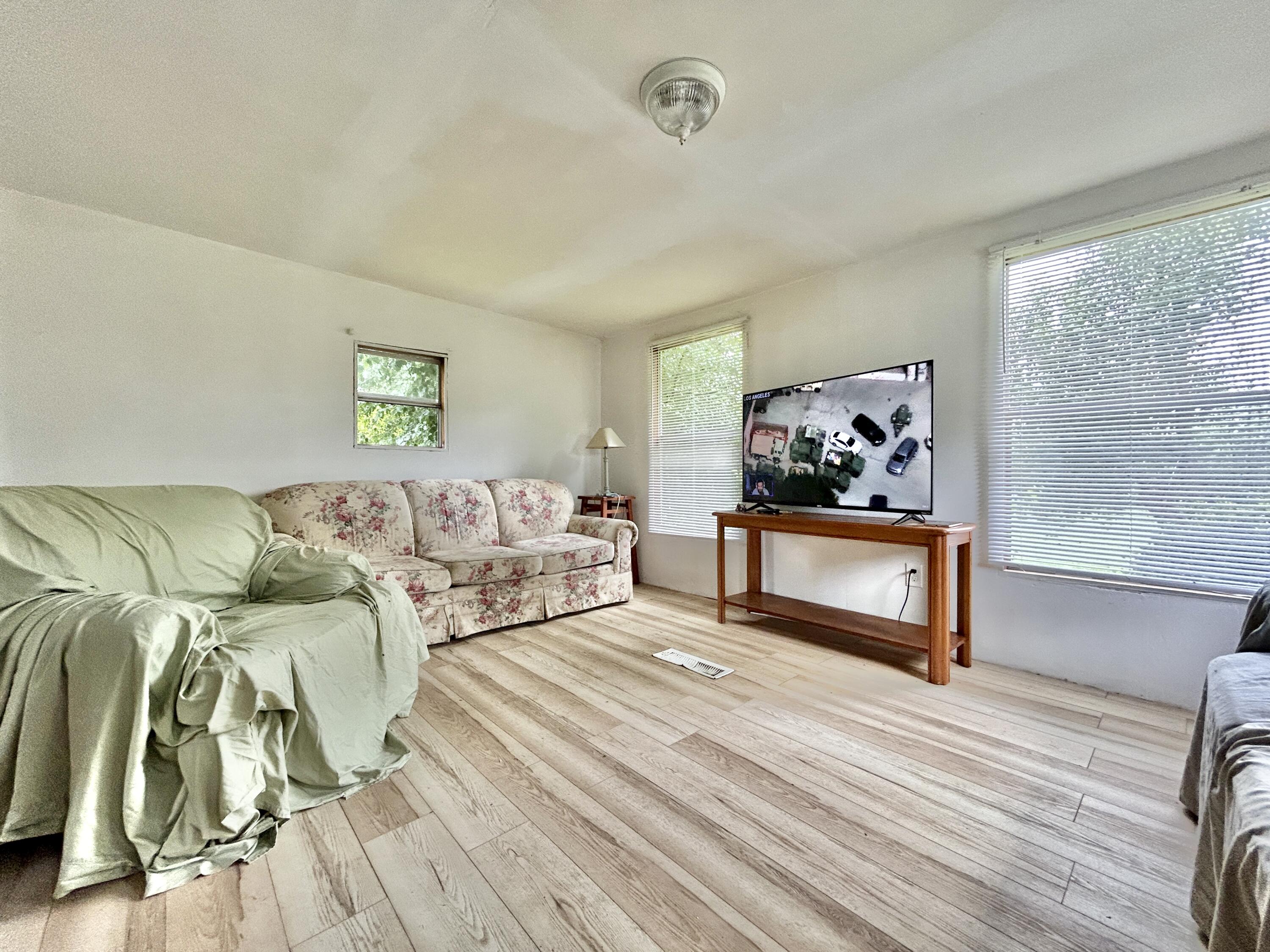 1366 Old Waynesburg Road