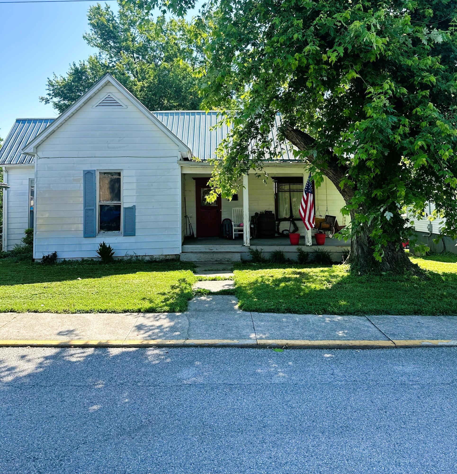 311 North Maple Street