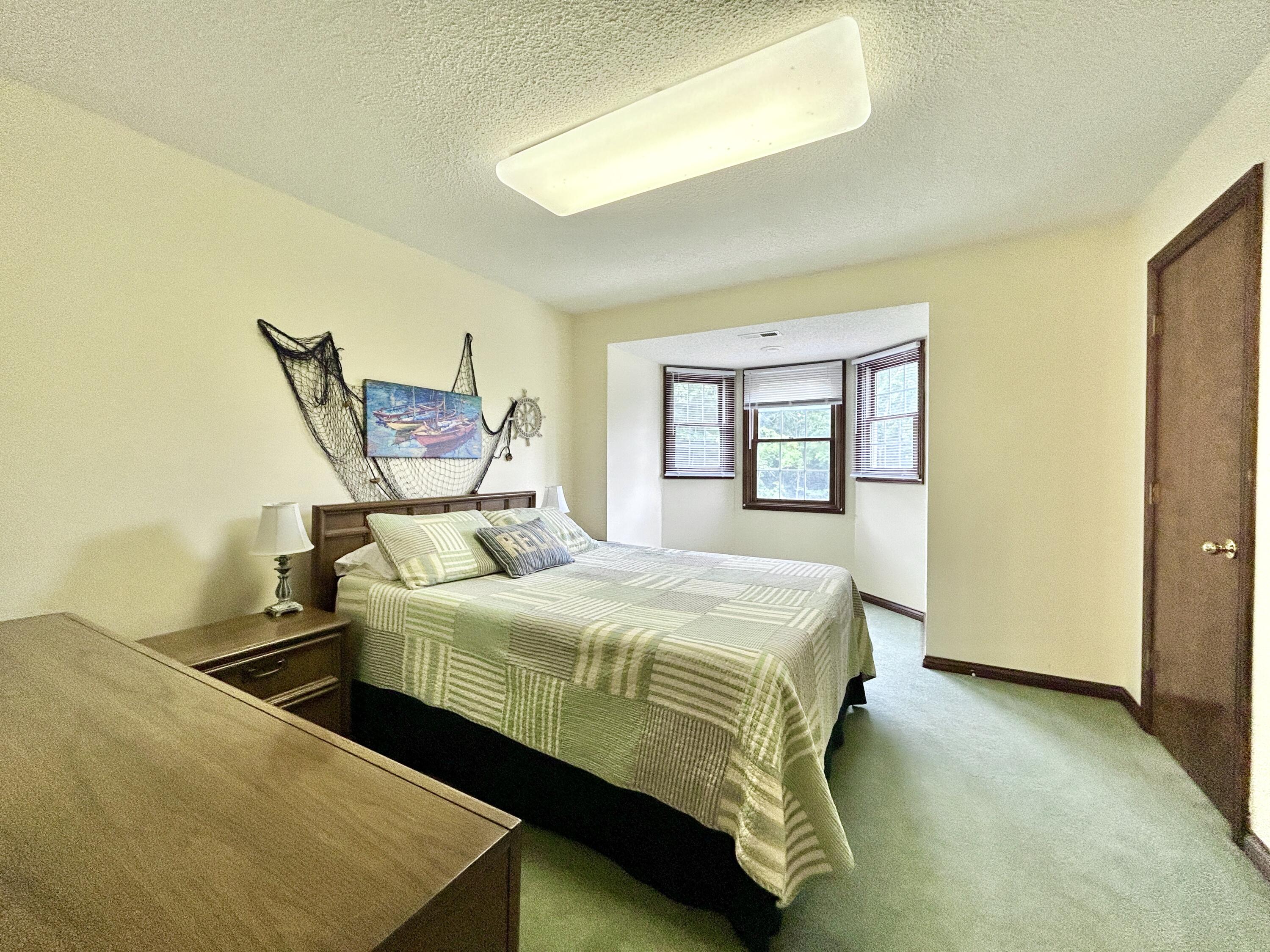 414 Lake Forest Drive