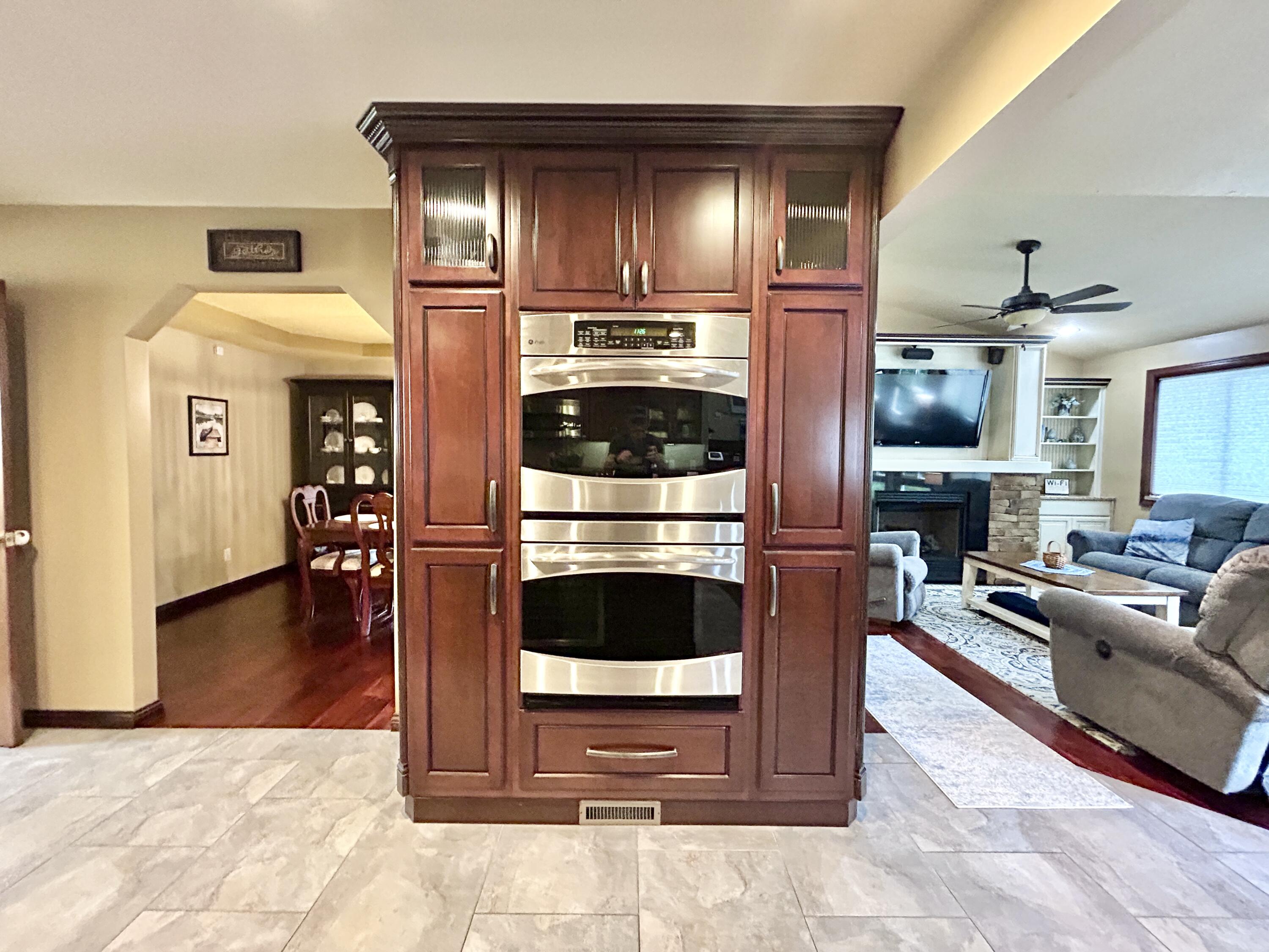 414 Lake Forest Drive