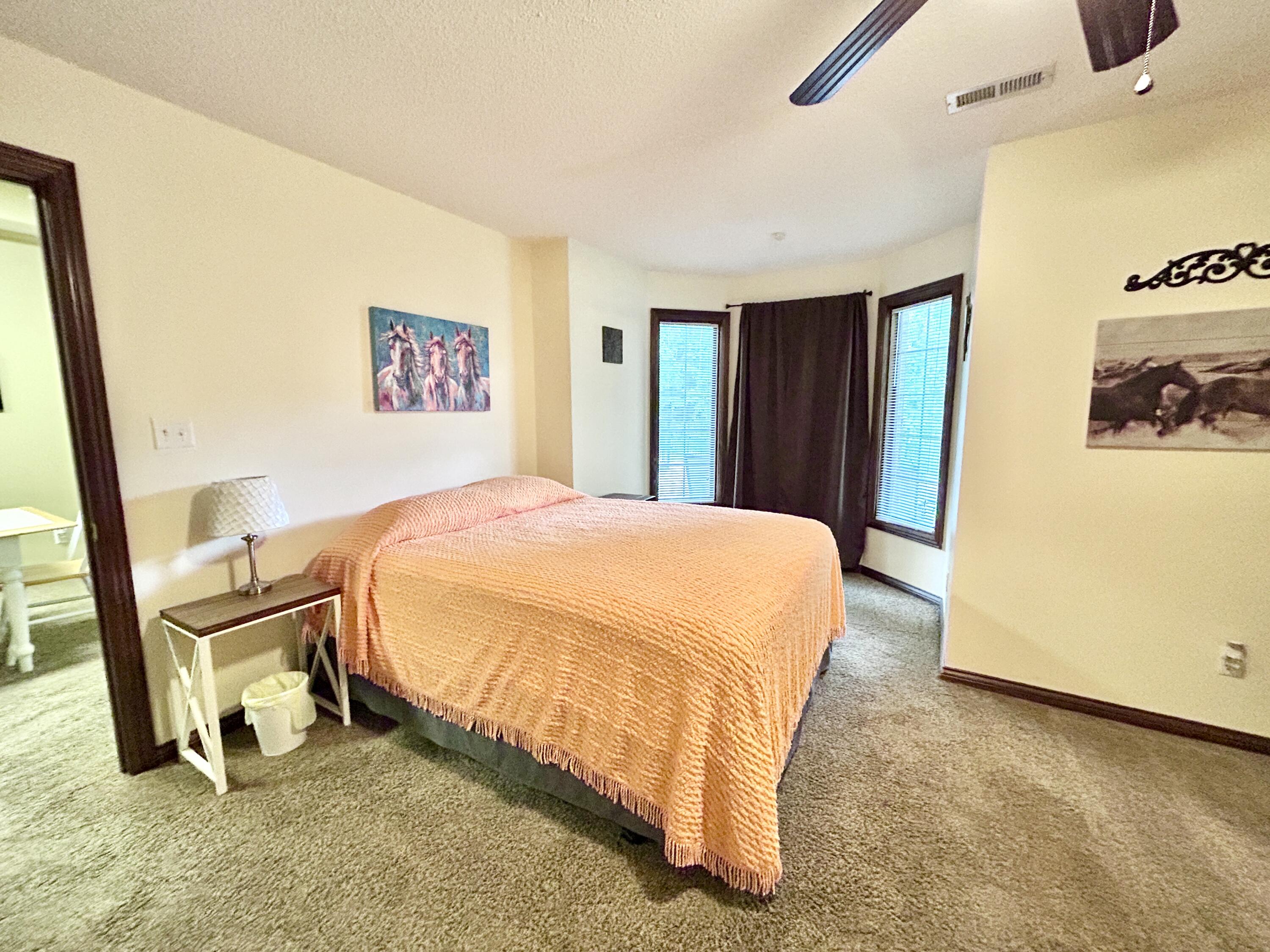 414 Lake Forest Drive