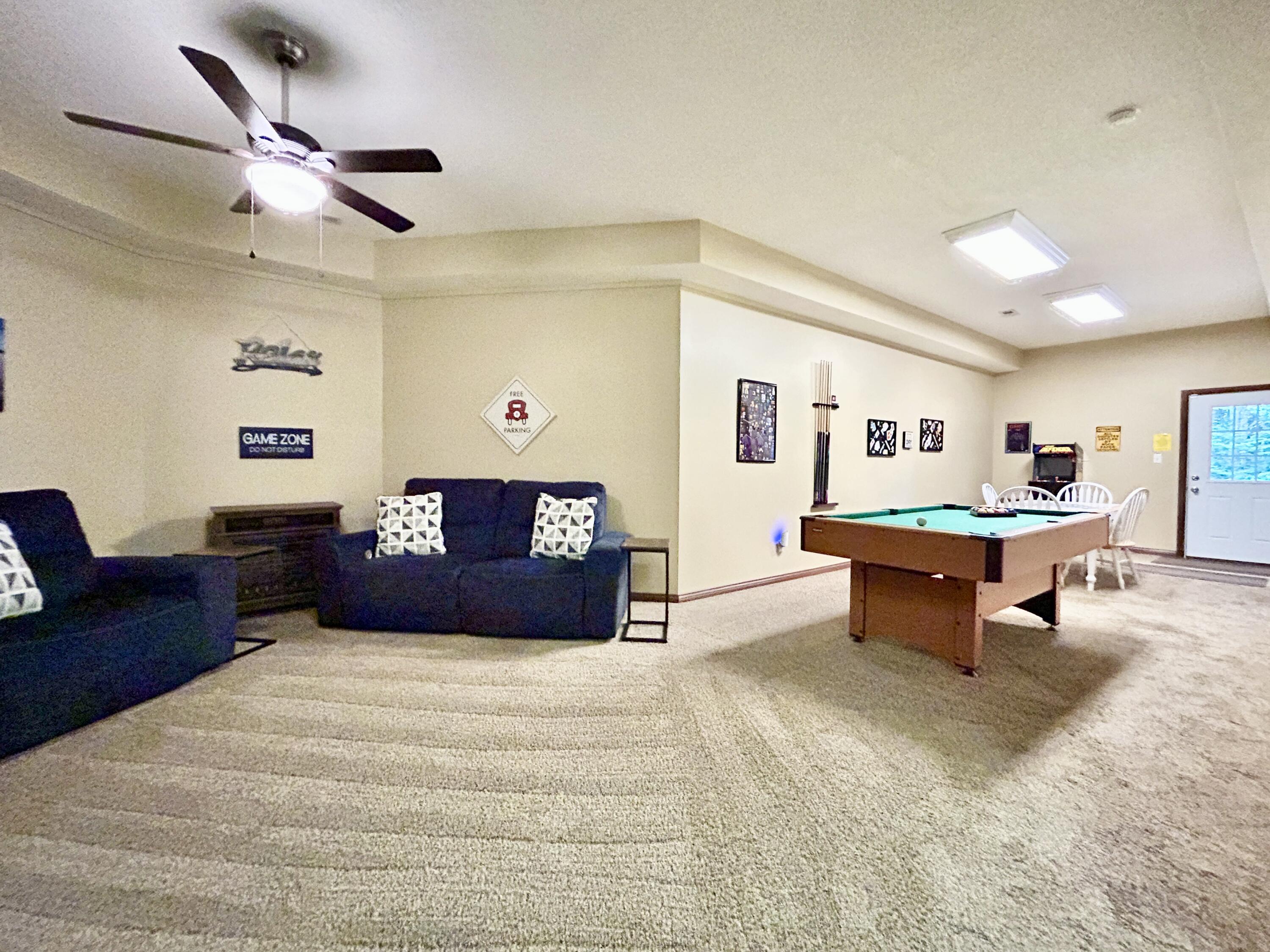 414 Lake Forest Drive