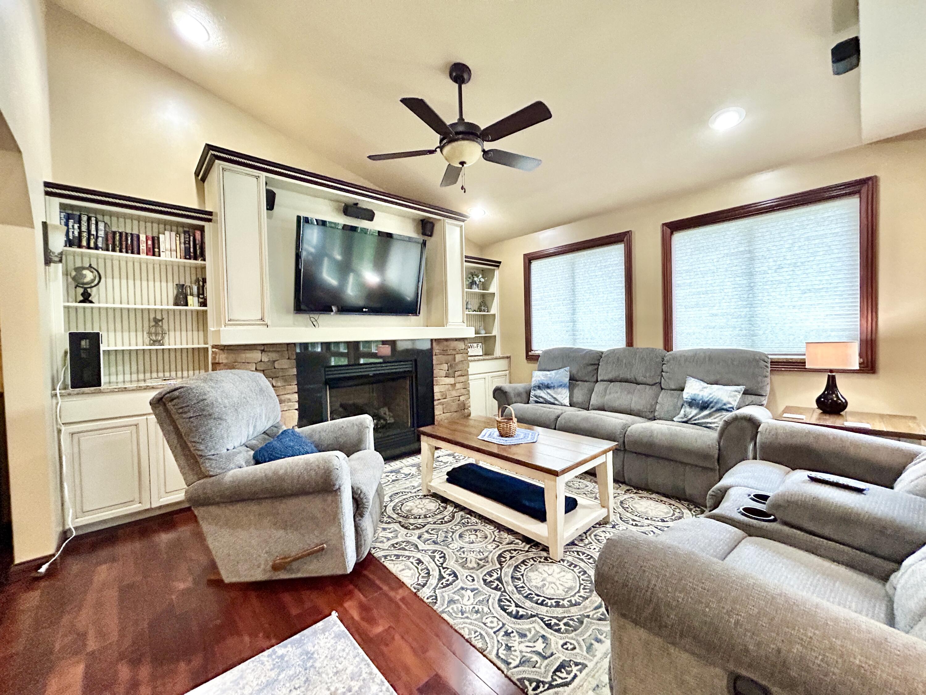 414 Lake Forest Drive