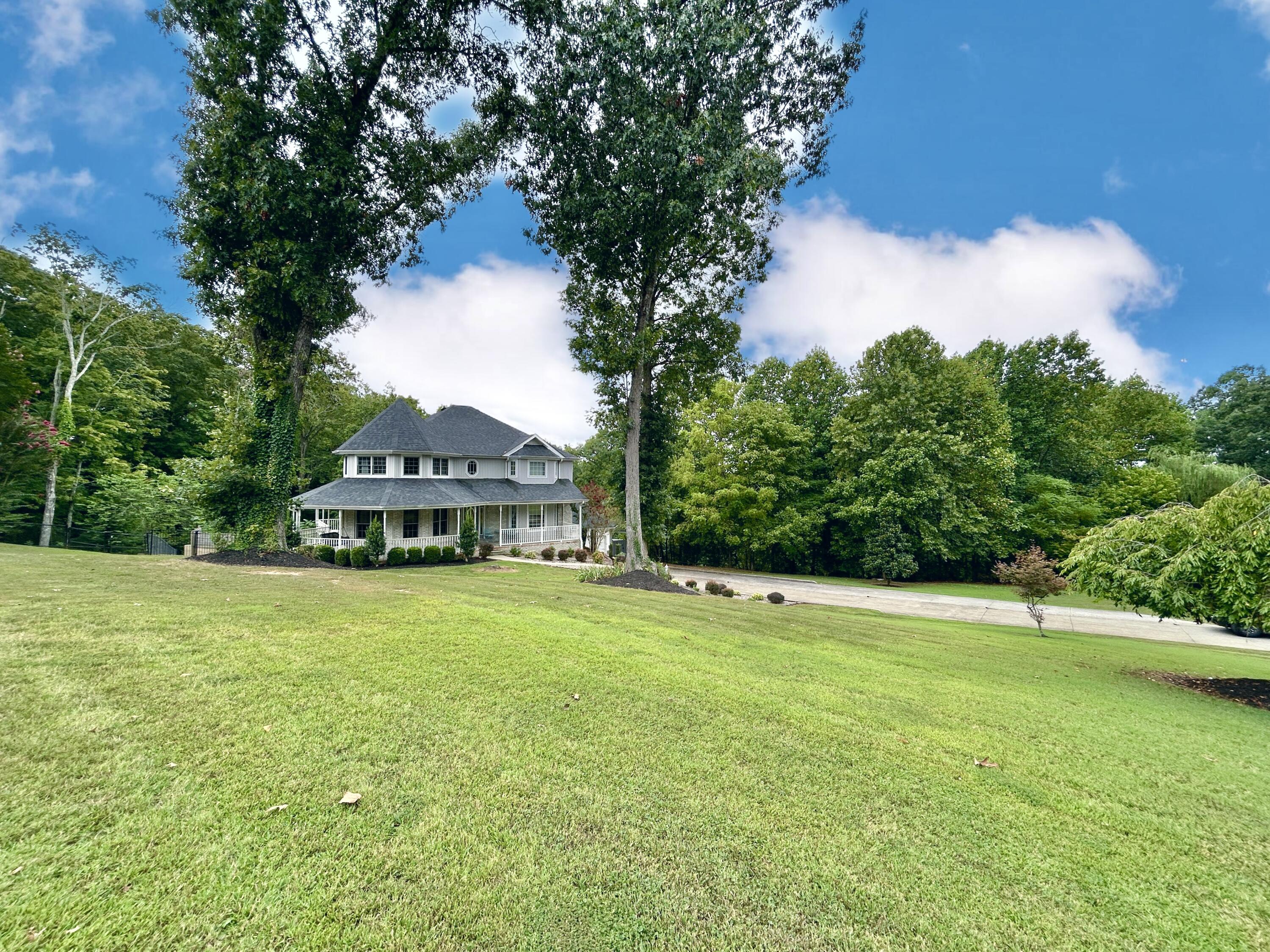 414 Lake Forest Drive