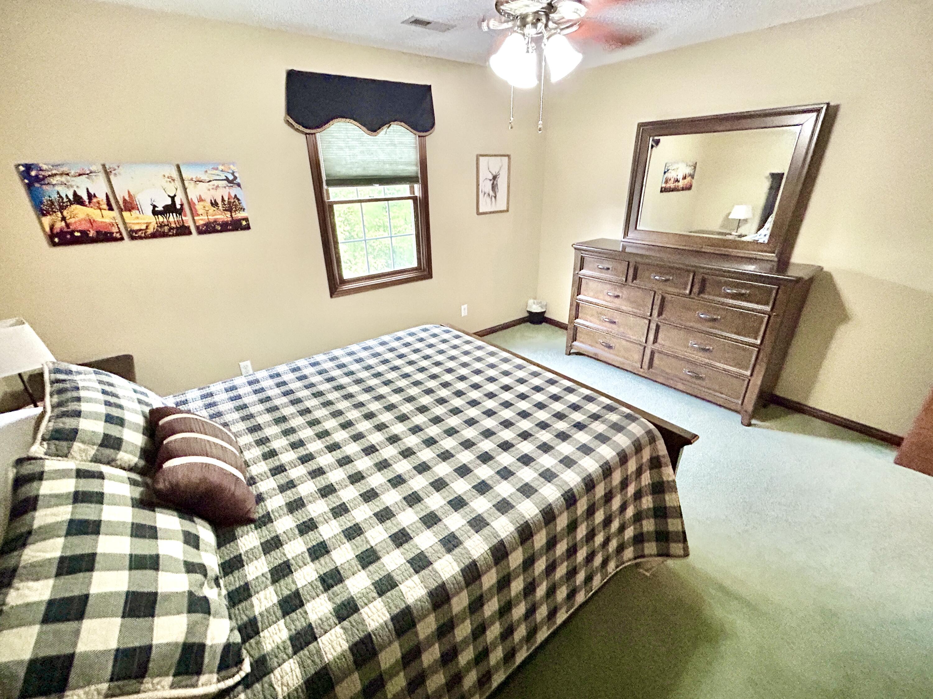 414 Lake Forest Drive