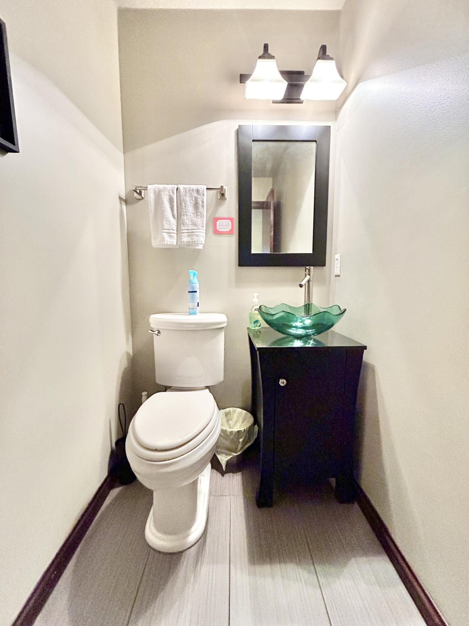 414 Lake Forest Drive