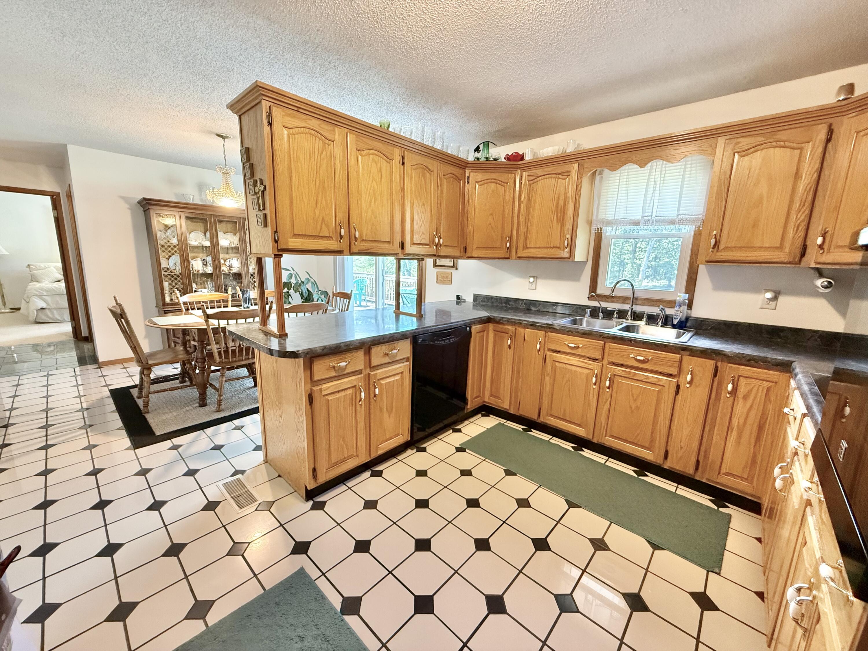 1069 Meadows Grove Road