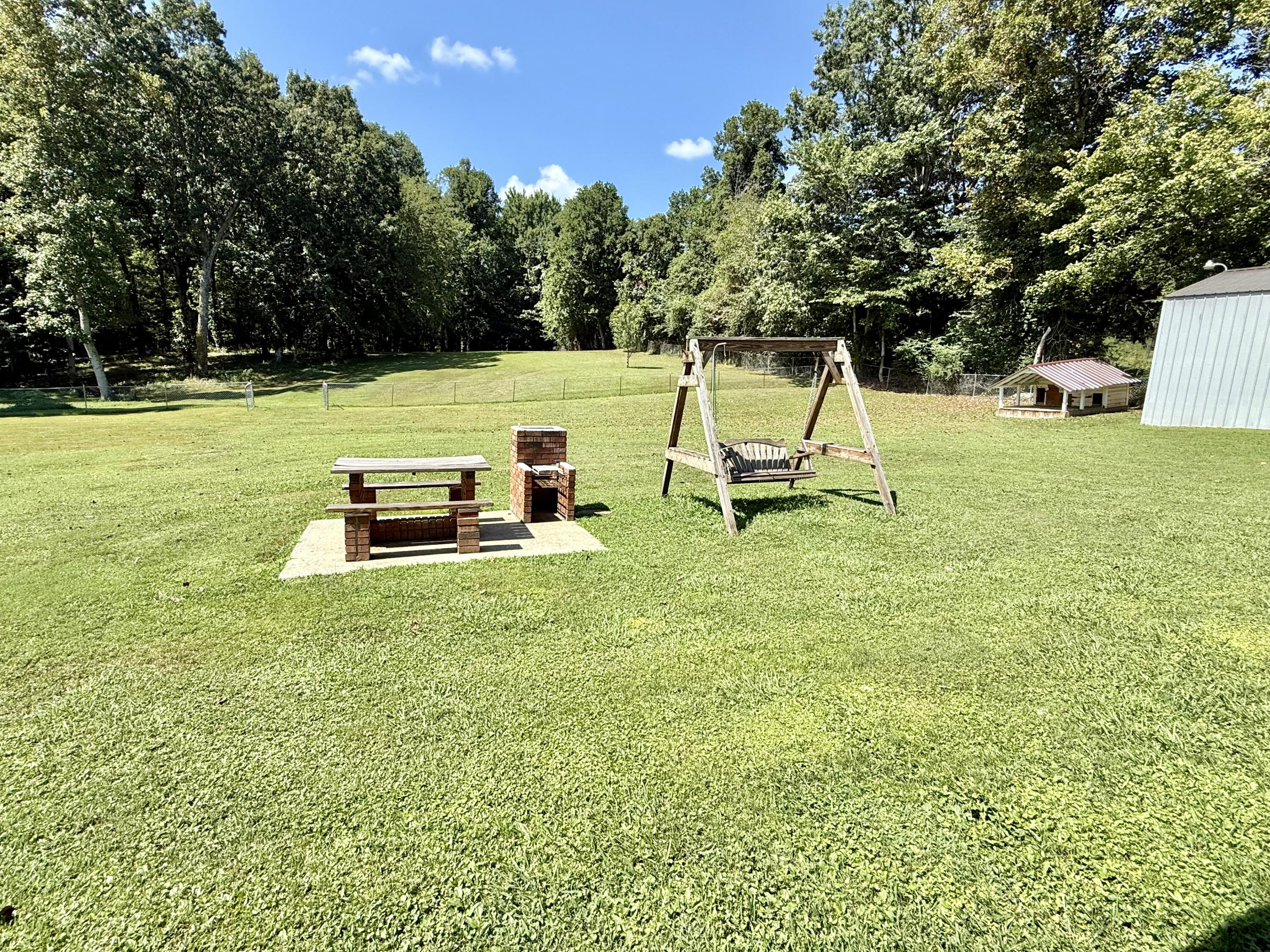 1069 Meadows Grove Road