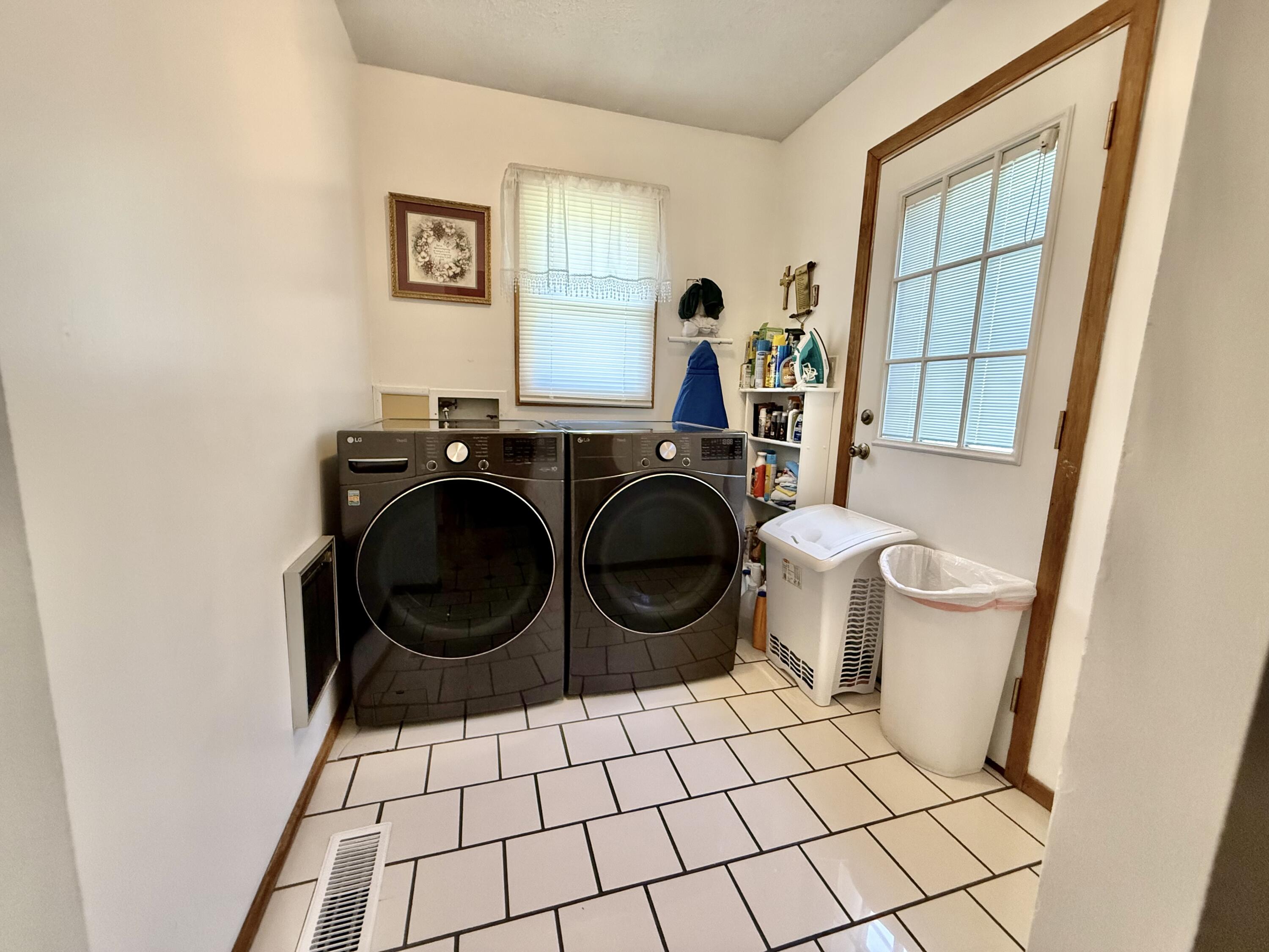 1069 Meadows Grove Road