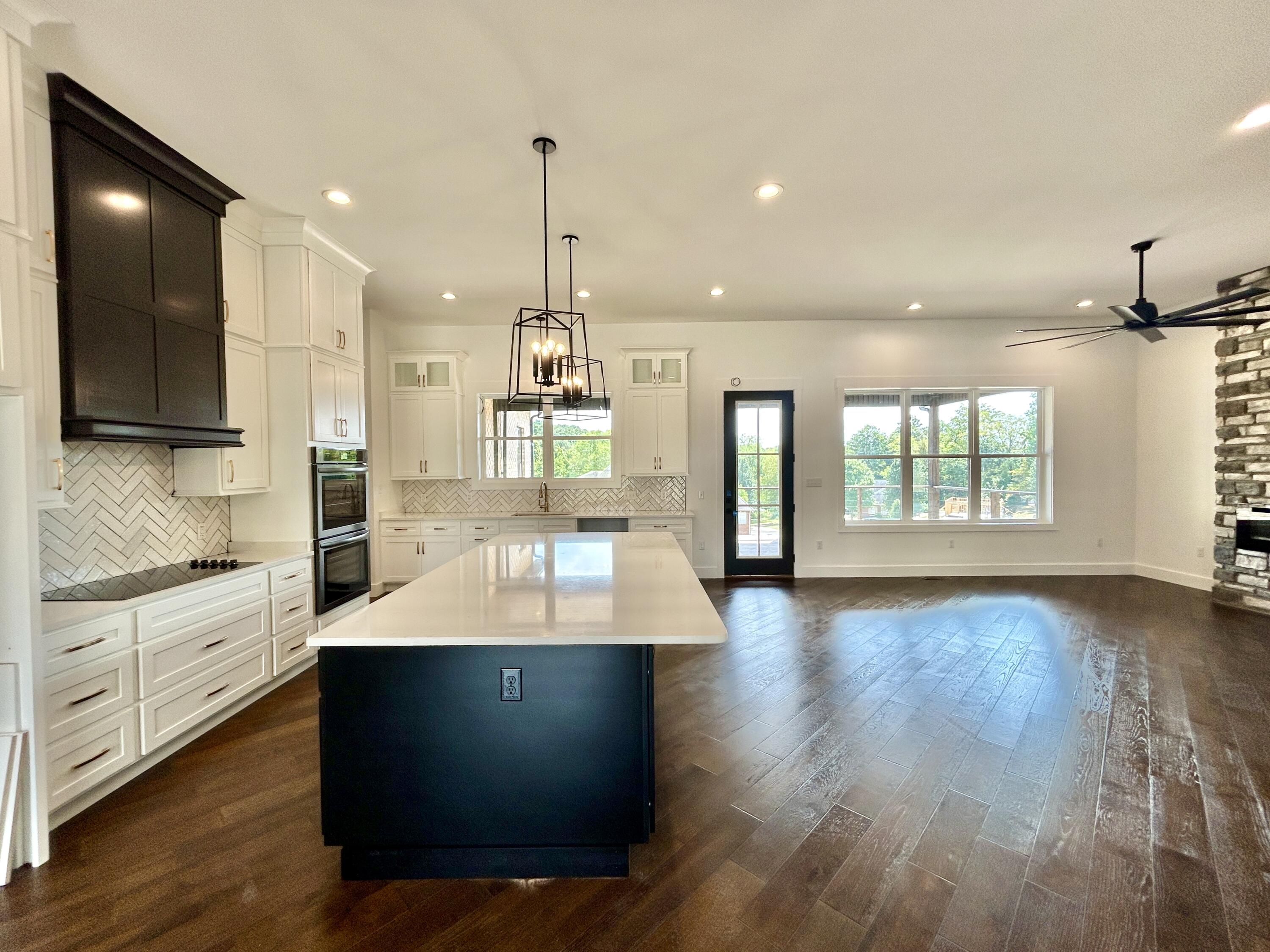 442 Woods Edge Drive