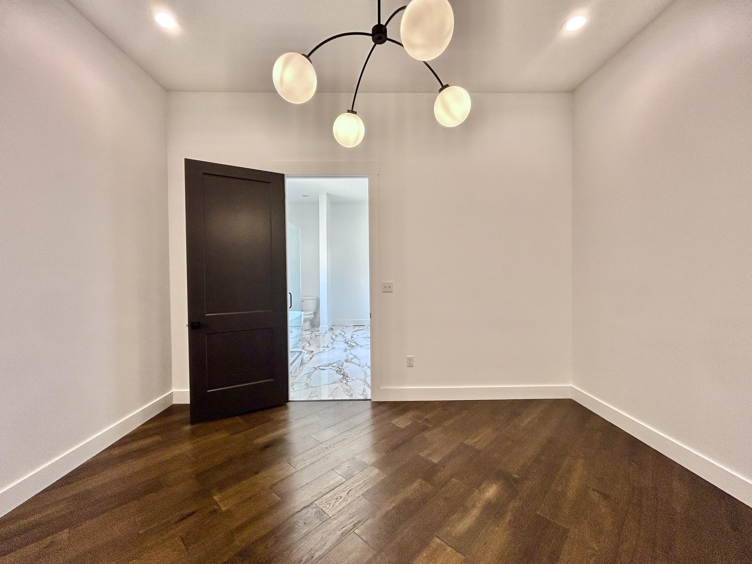 442 Woods Edge Drive