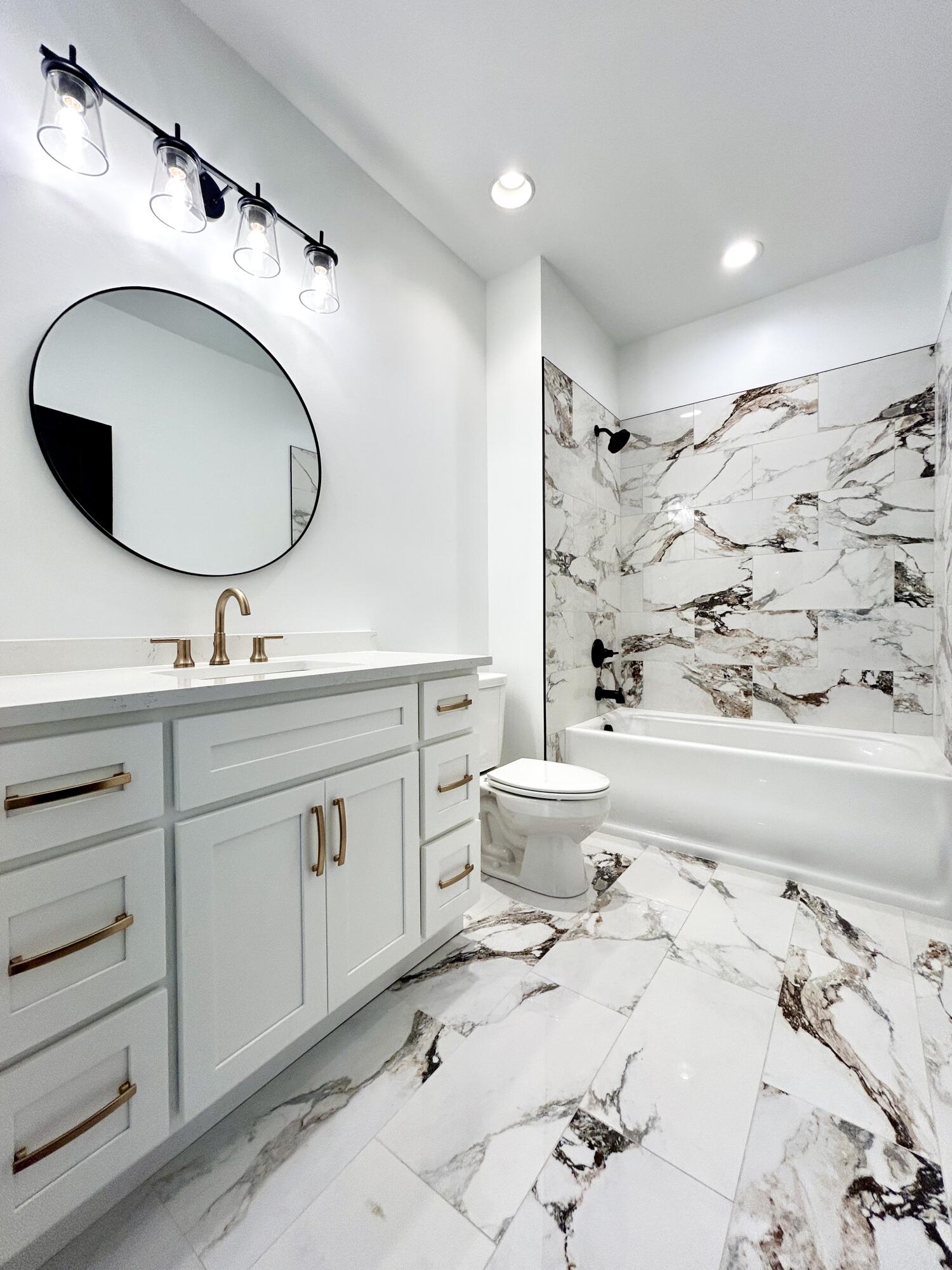 442 Woods Edge Drive