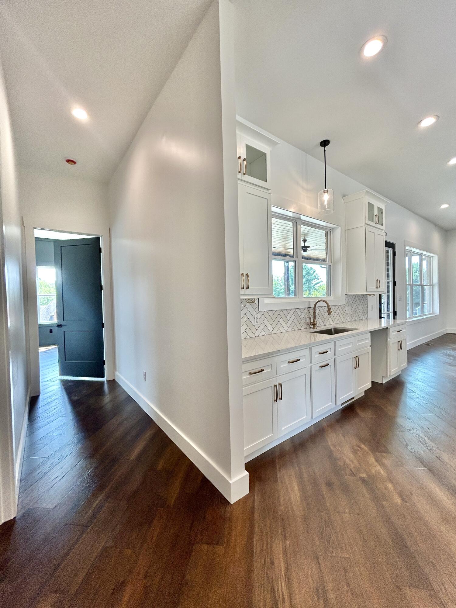 442 Woods Edge Drive