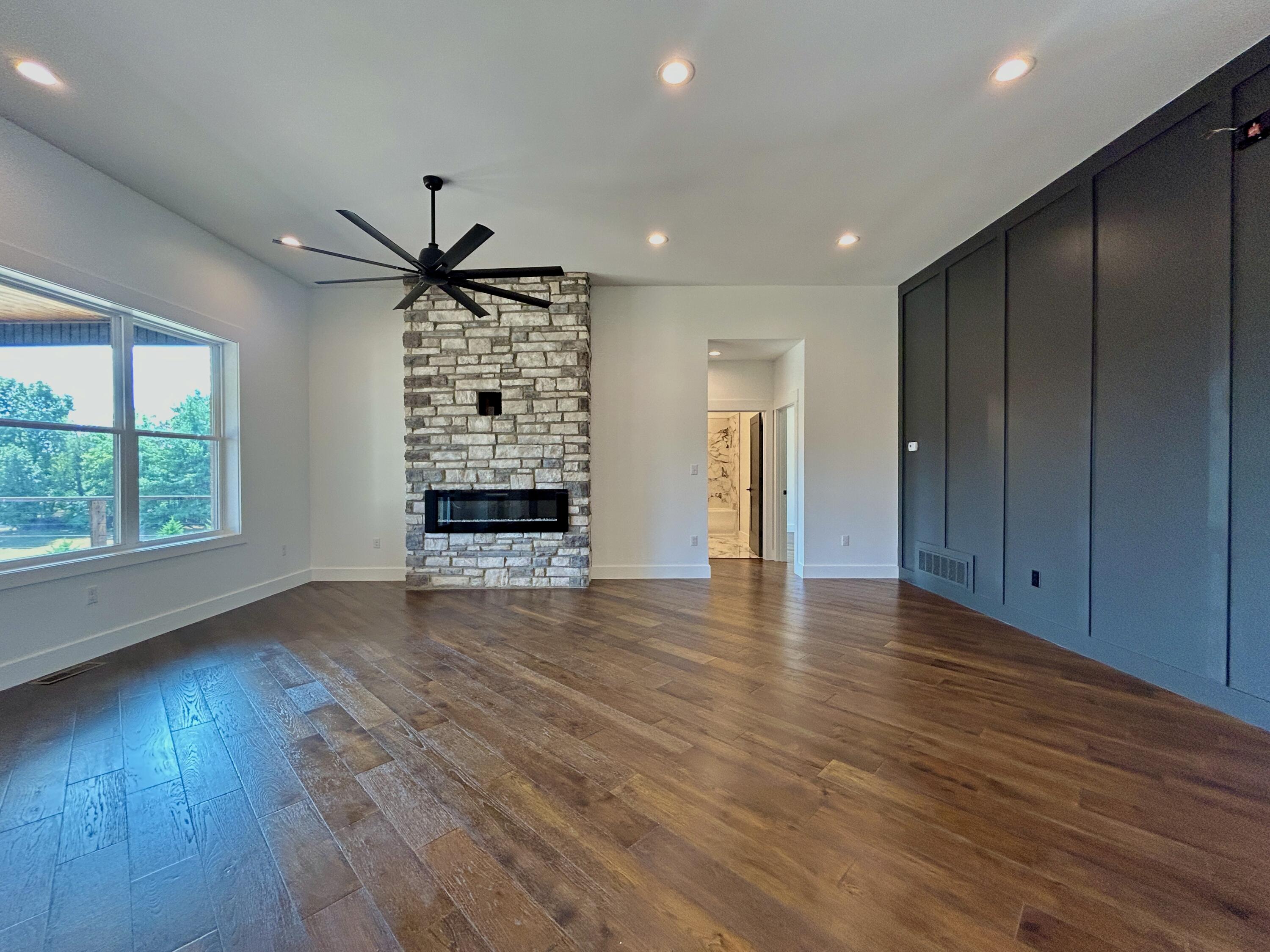 442 Woods Edge Drive