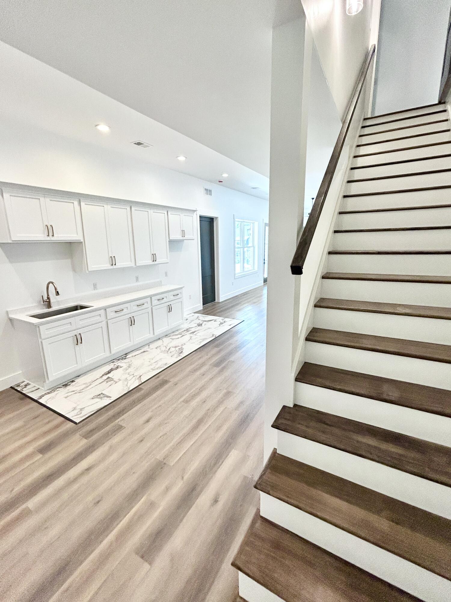 442 Woods Edge Drive