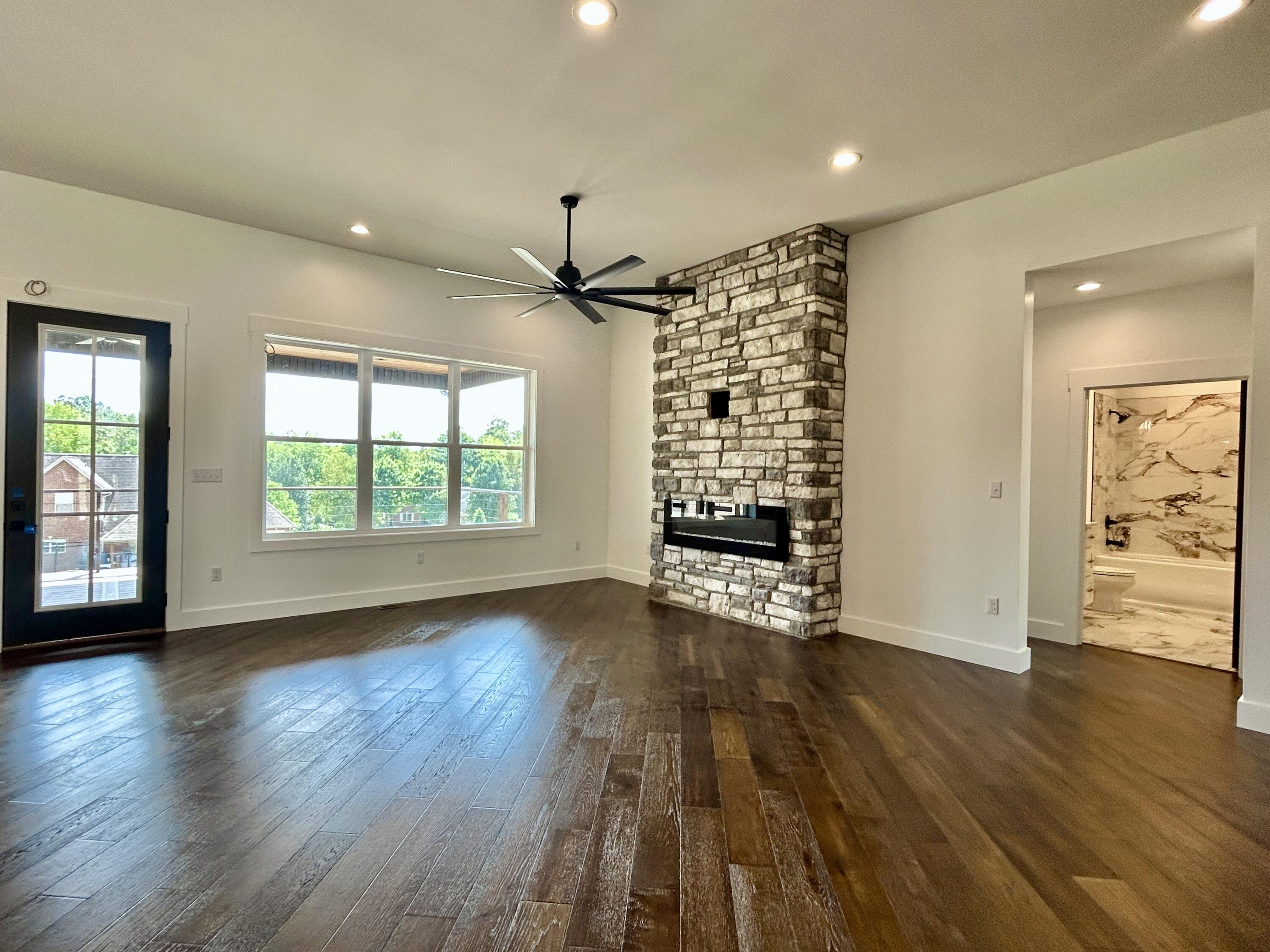 442 Woods Edge Drive