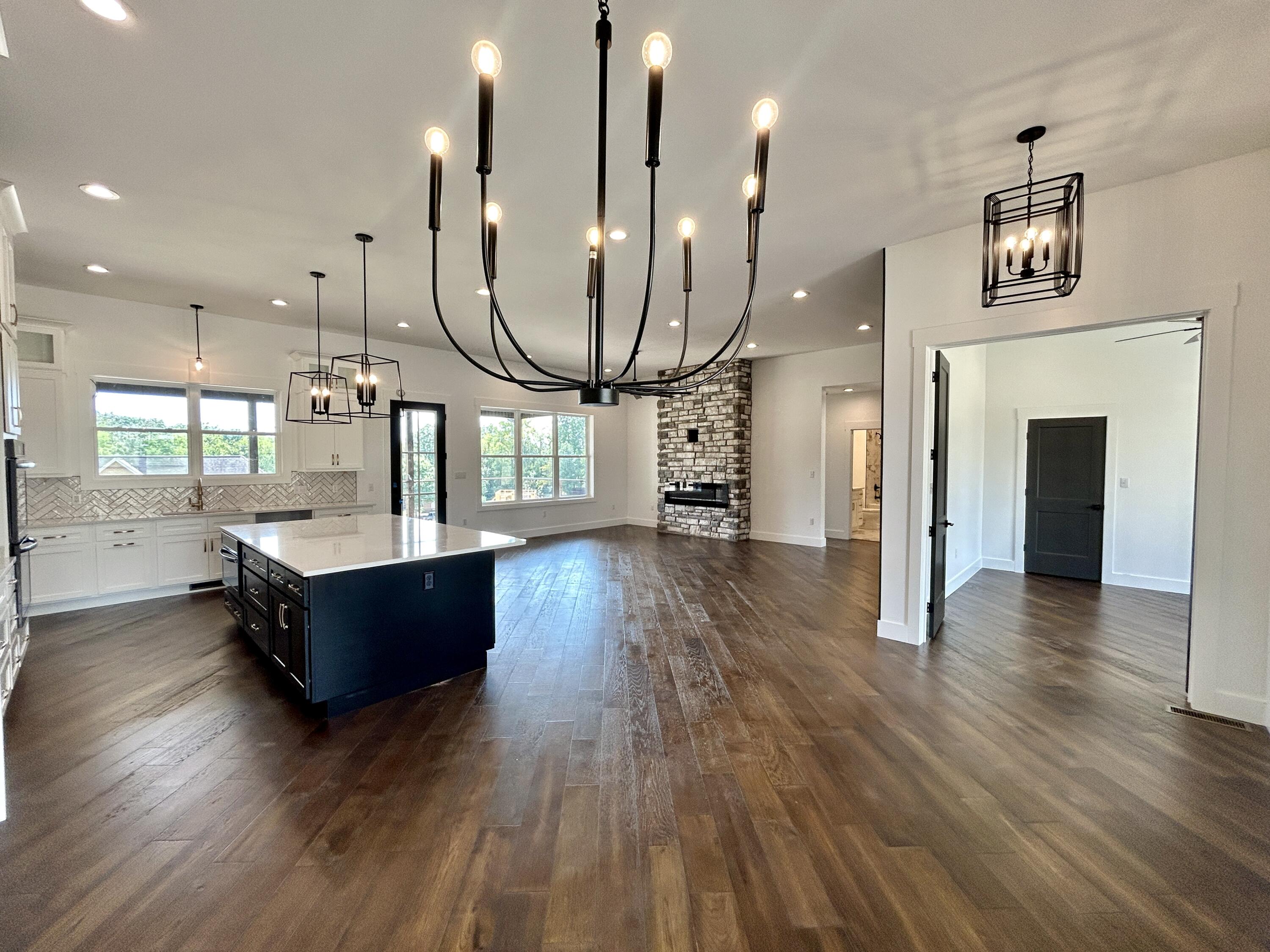 442 Woods Edge Drive