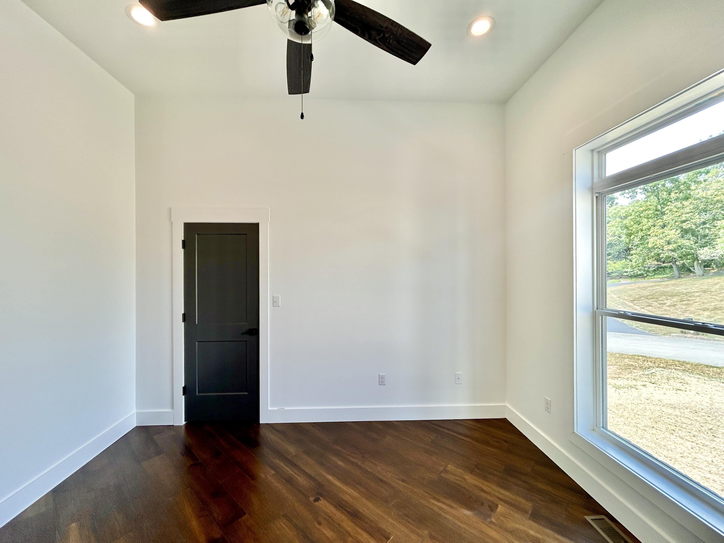 442 Woods Edge Drive