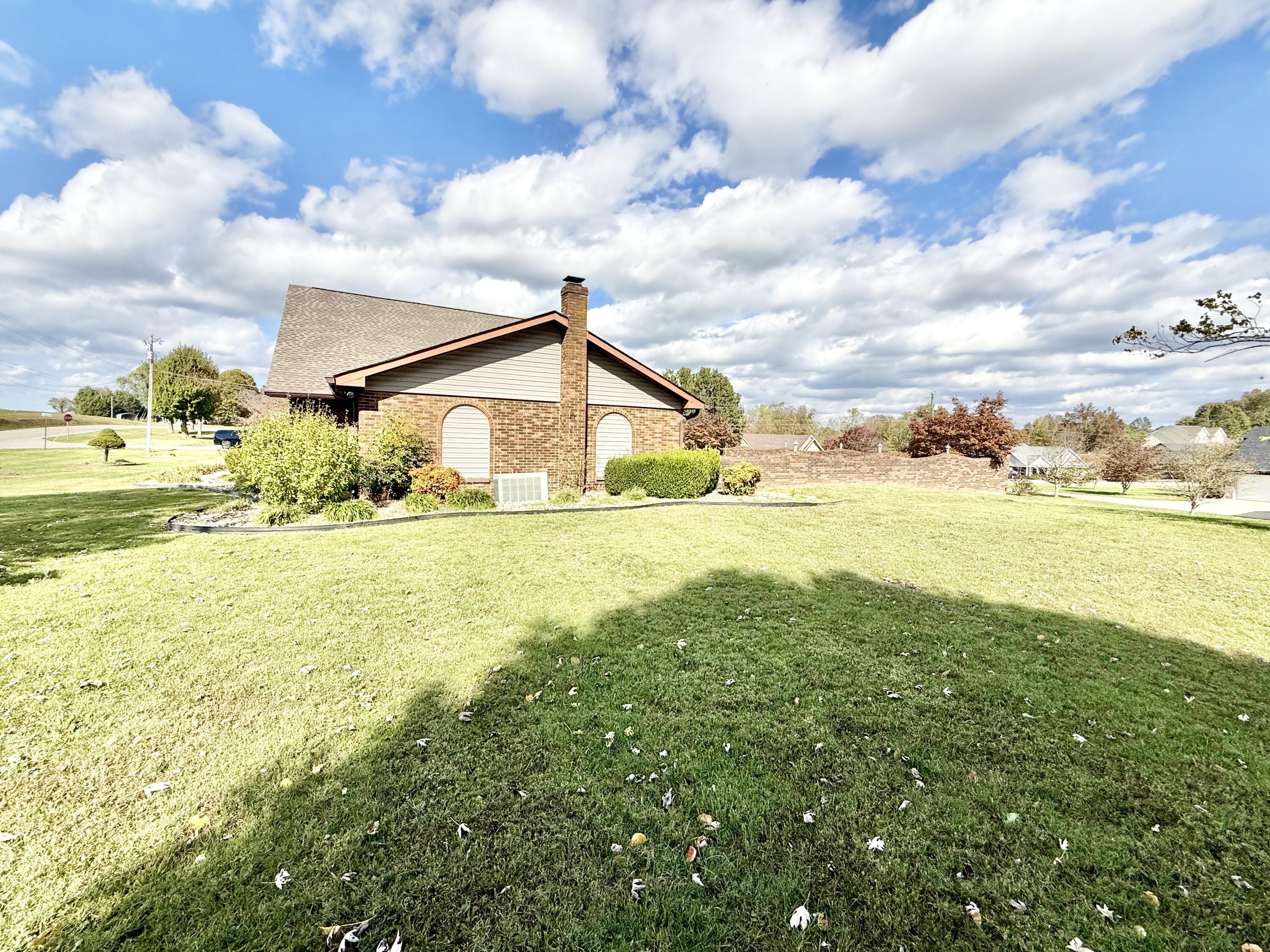 201 Oak Valley Drive