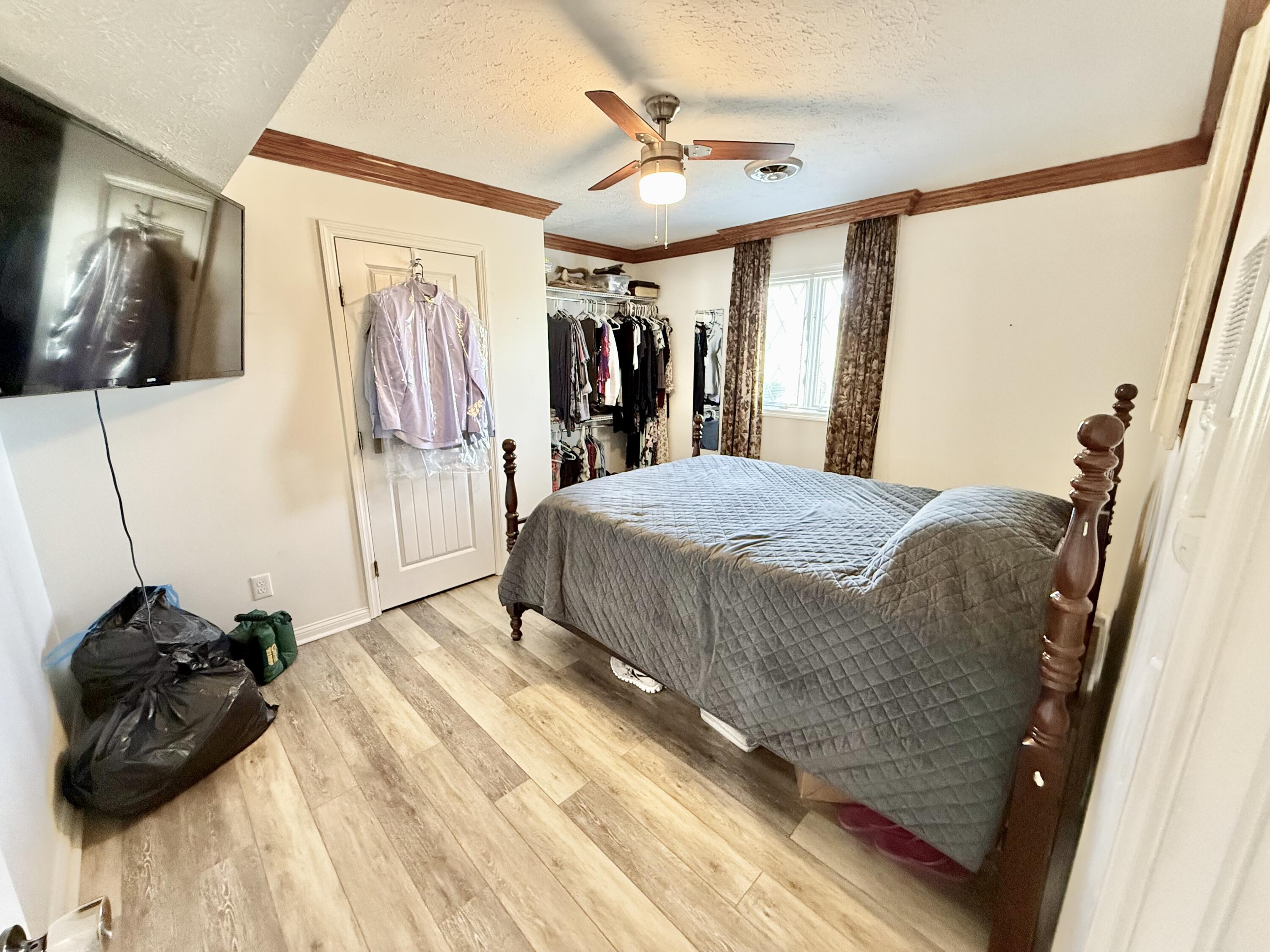 201 Oak Valley Drive