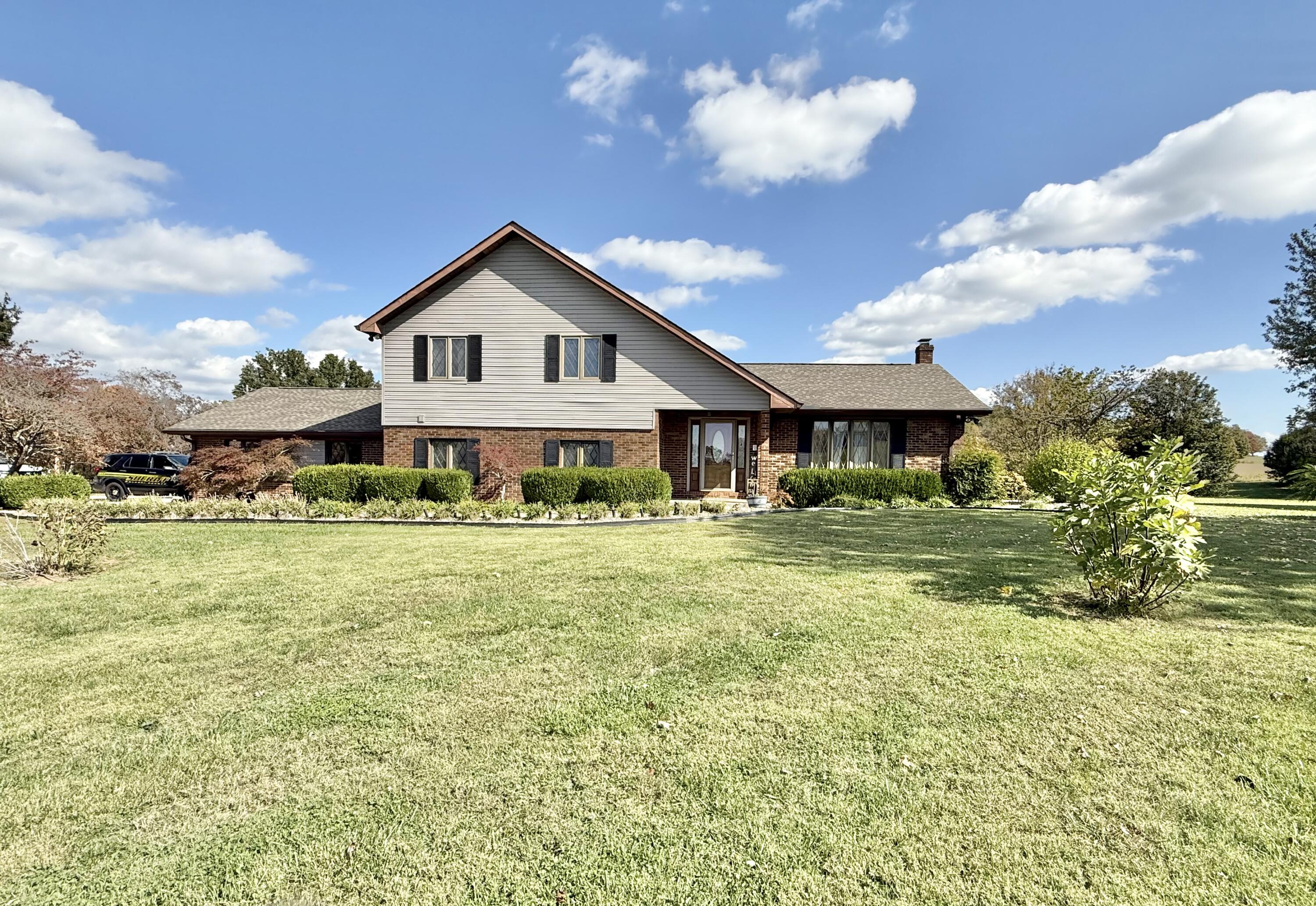 201 Oak Valley Drive