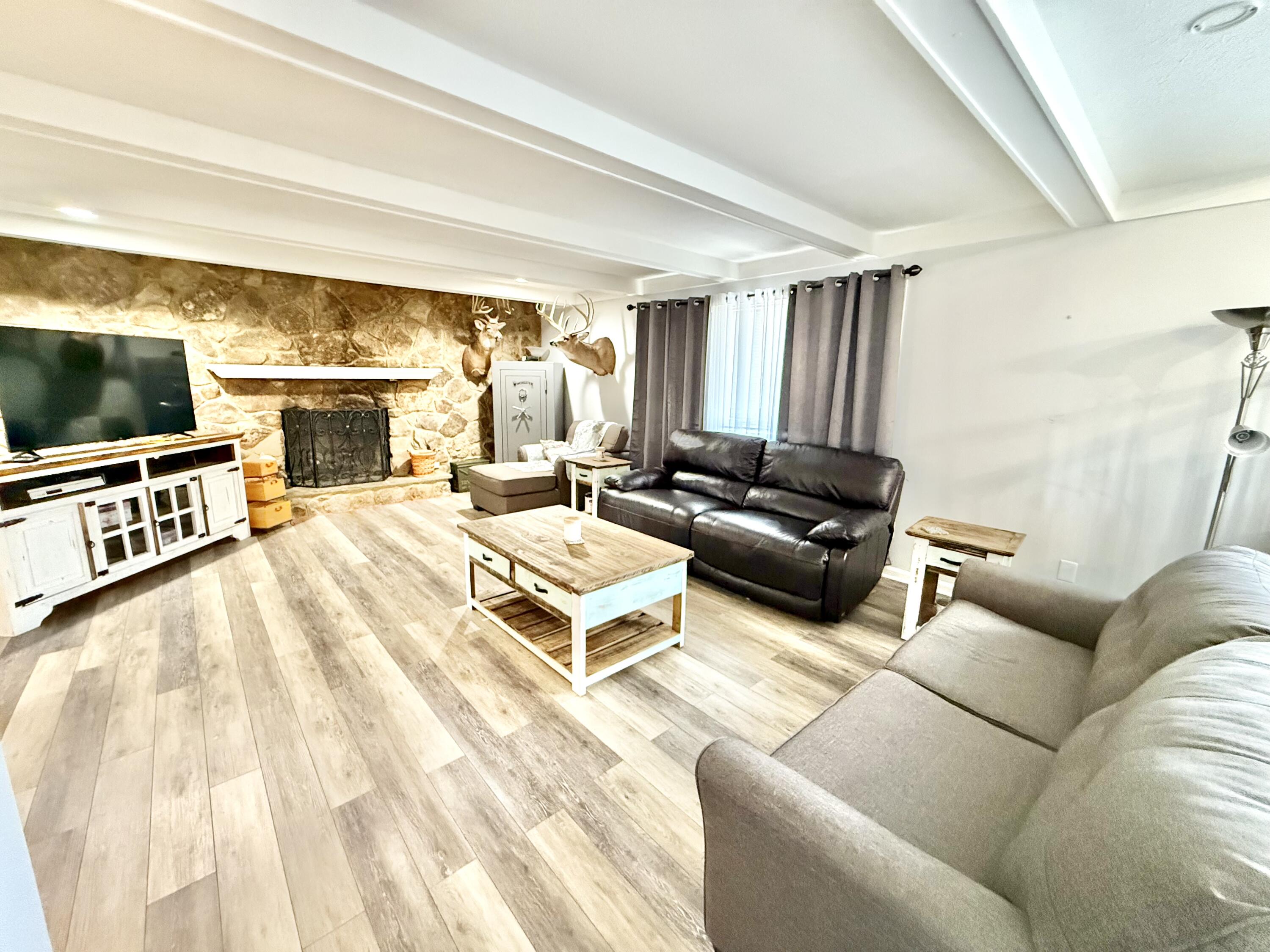 201 Oak Valley Drive