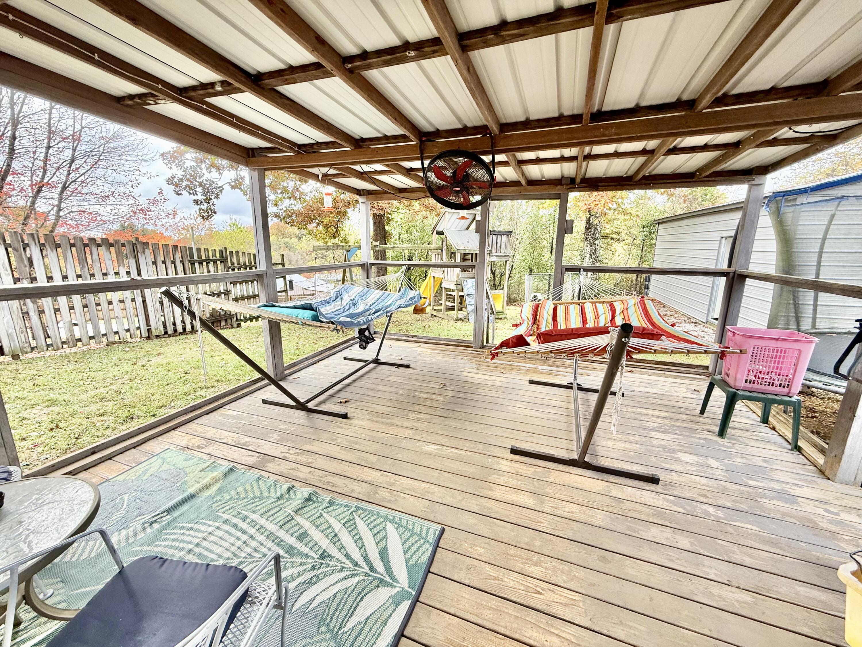 85 Falcon view Trail