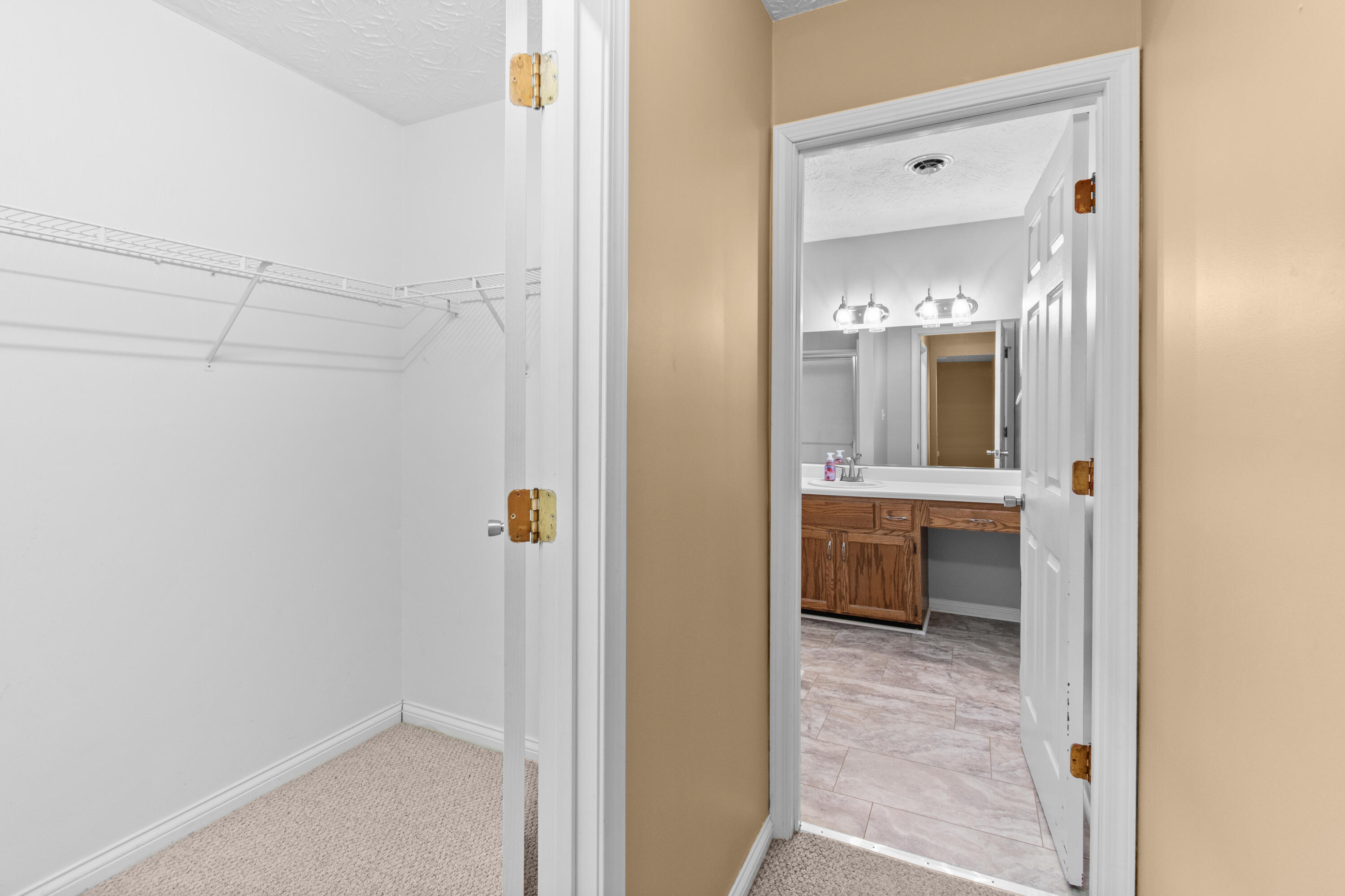 104 Meadowcrest Drive