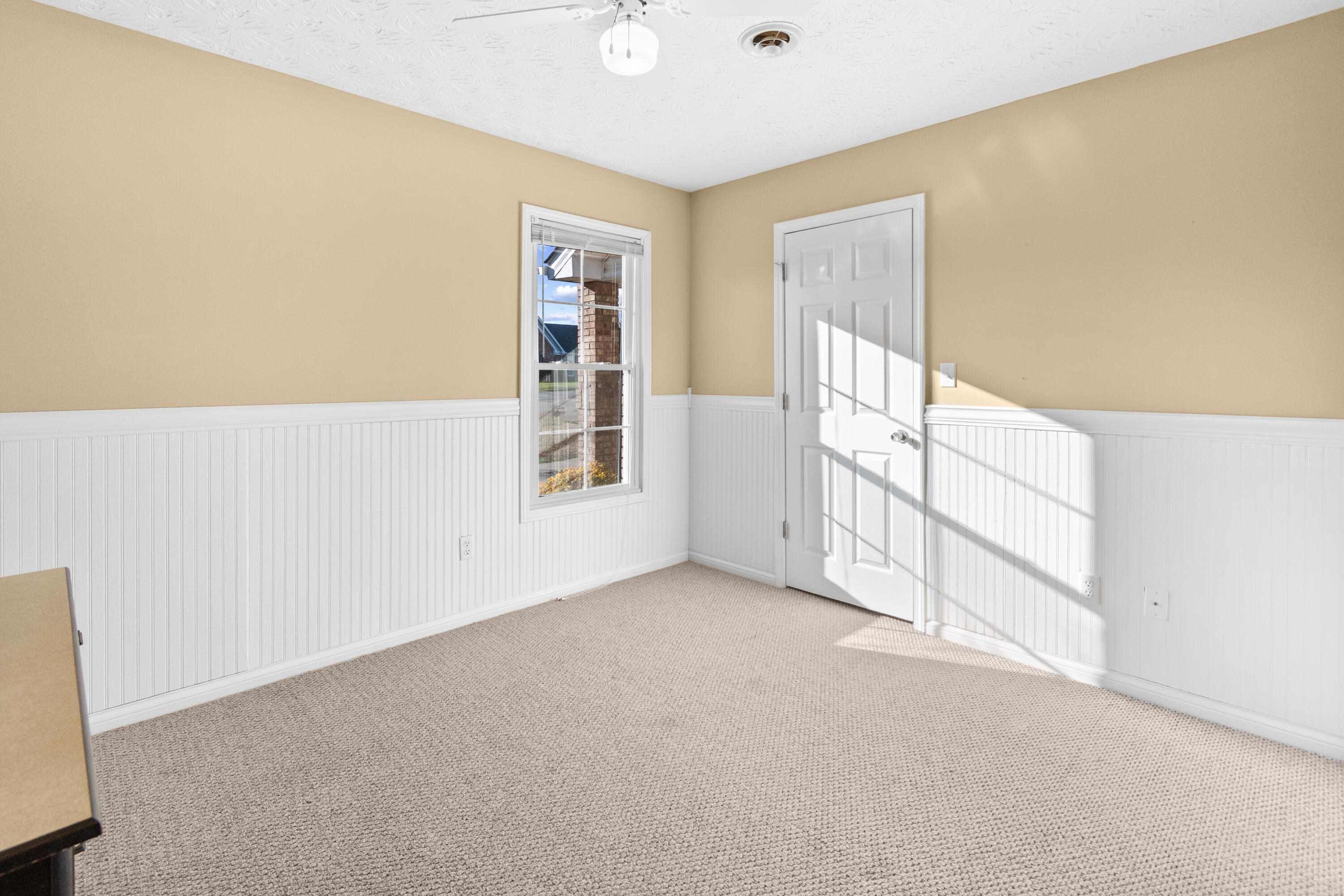 104 Meadowcrest Drive