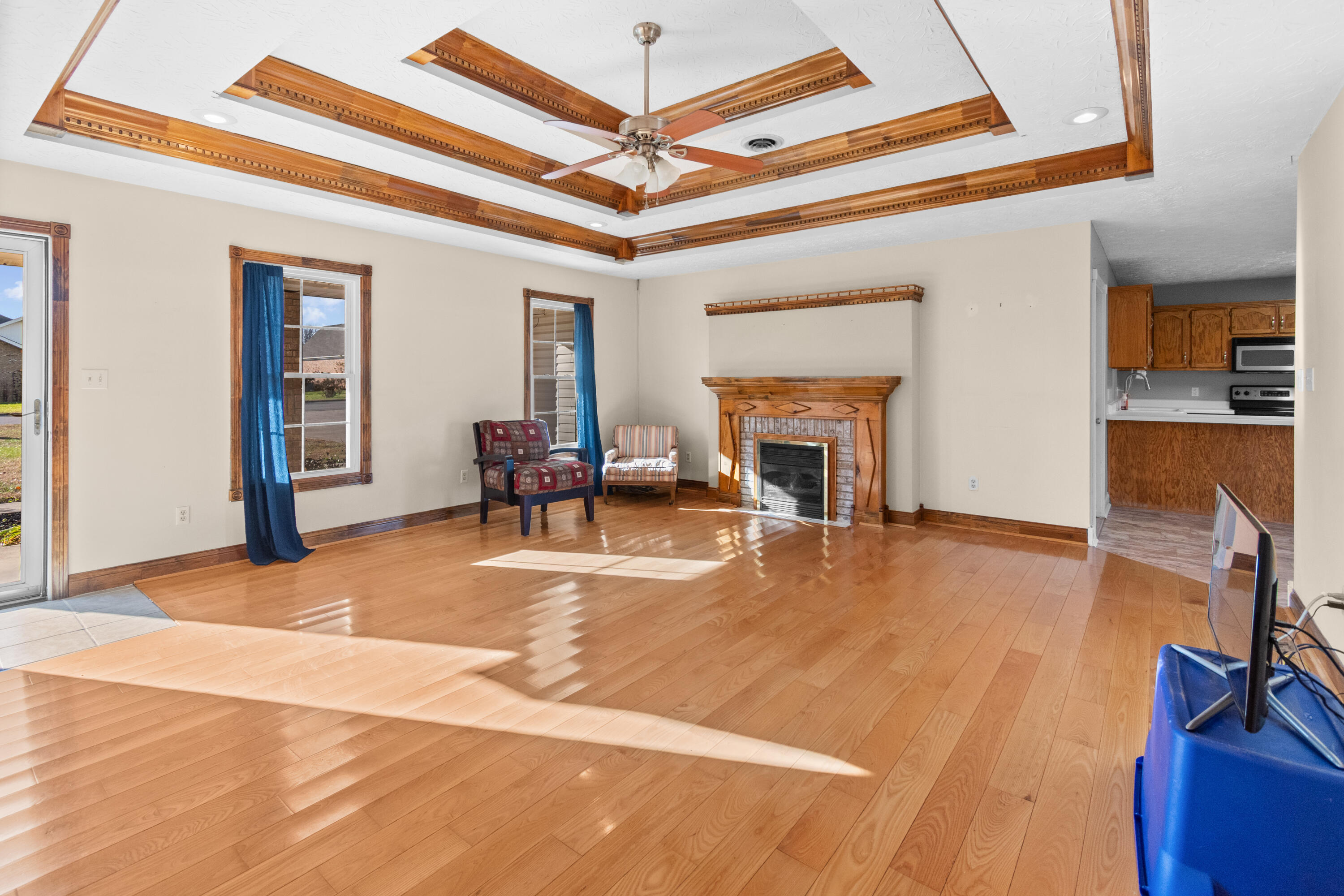 104 Meadowcrest Drive