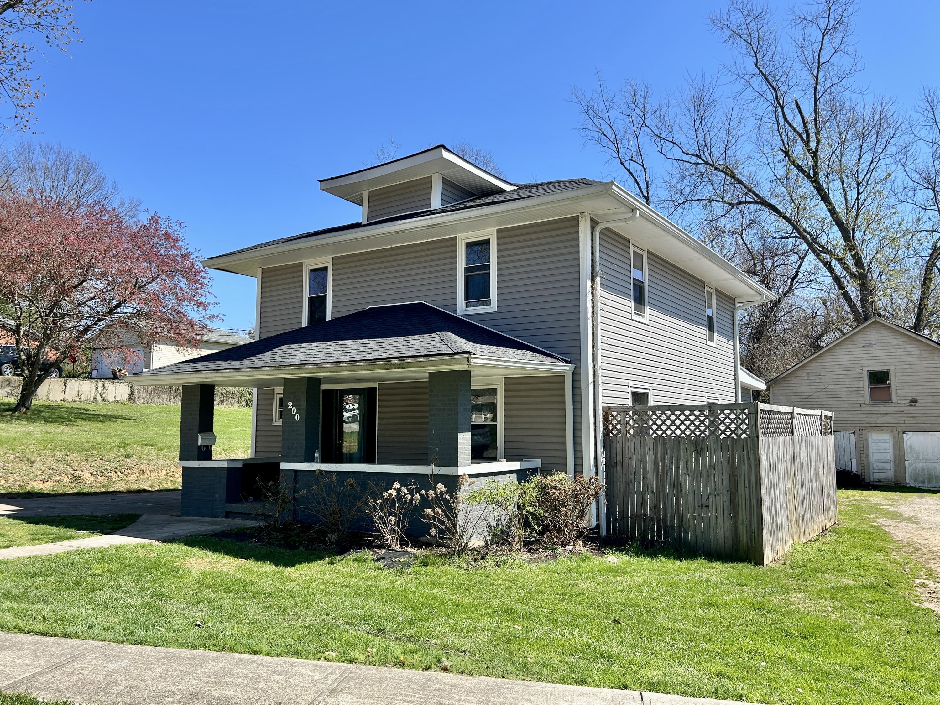 200 Clements Avenue