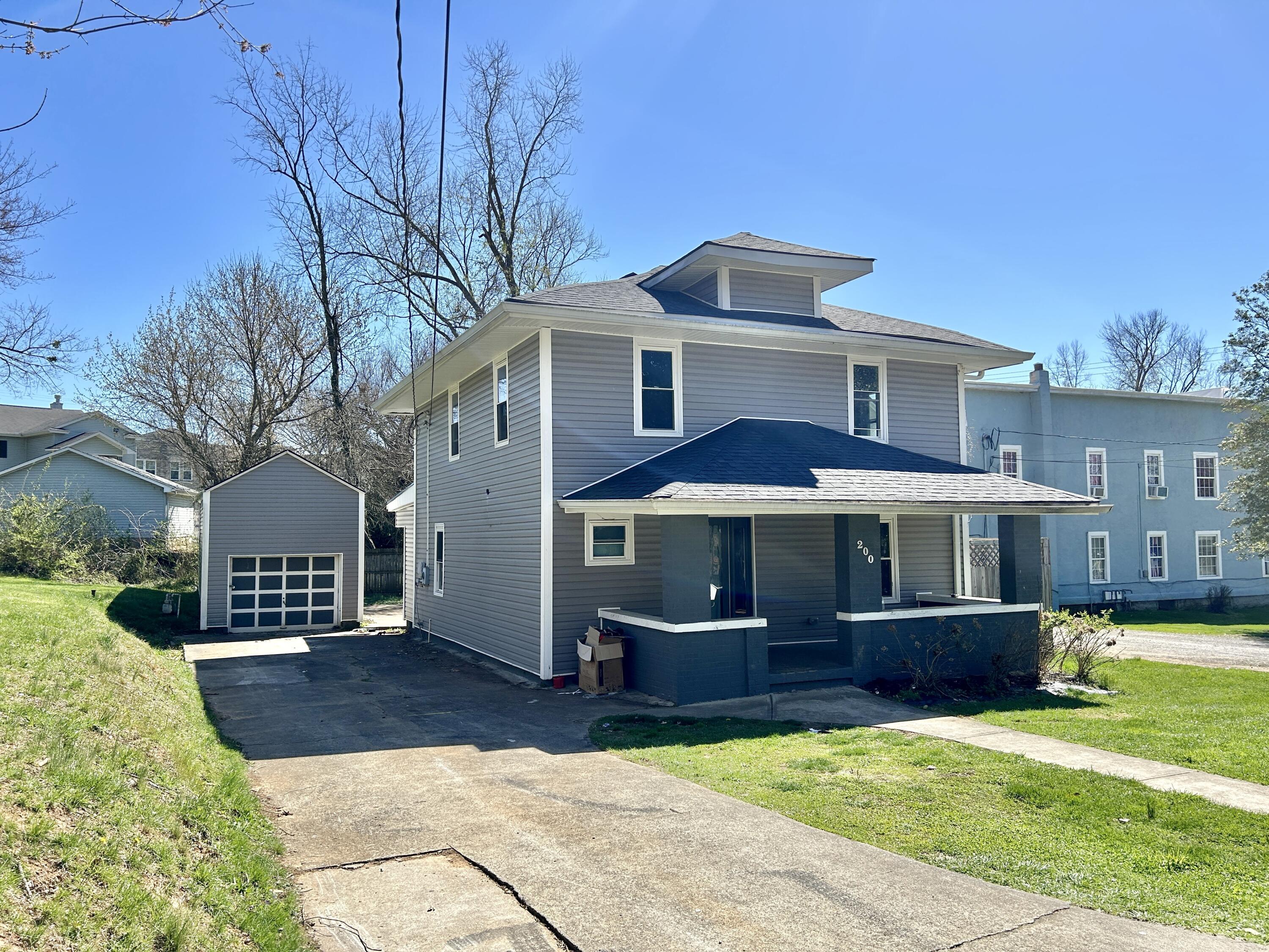 200 Clements Avenue