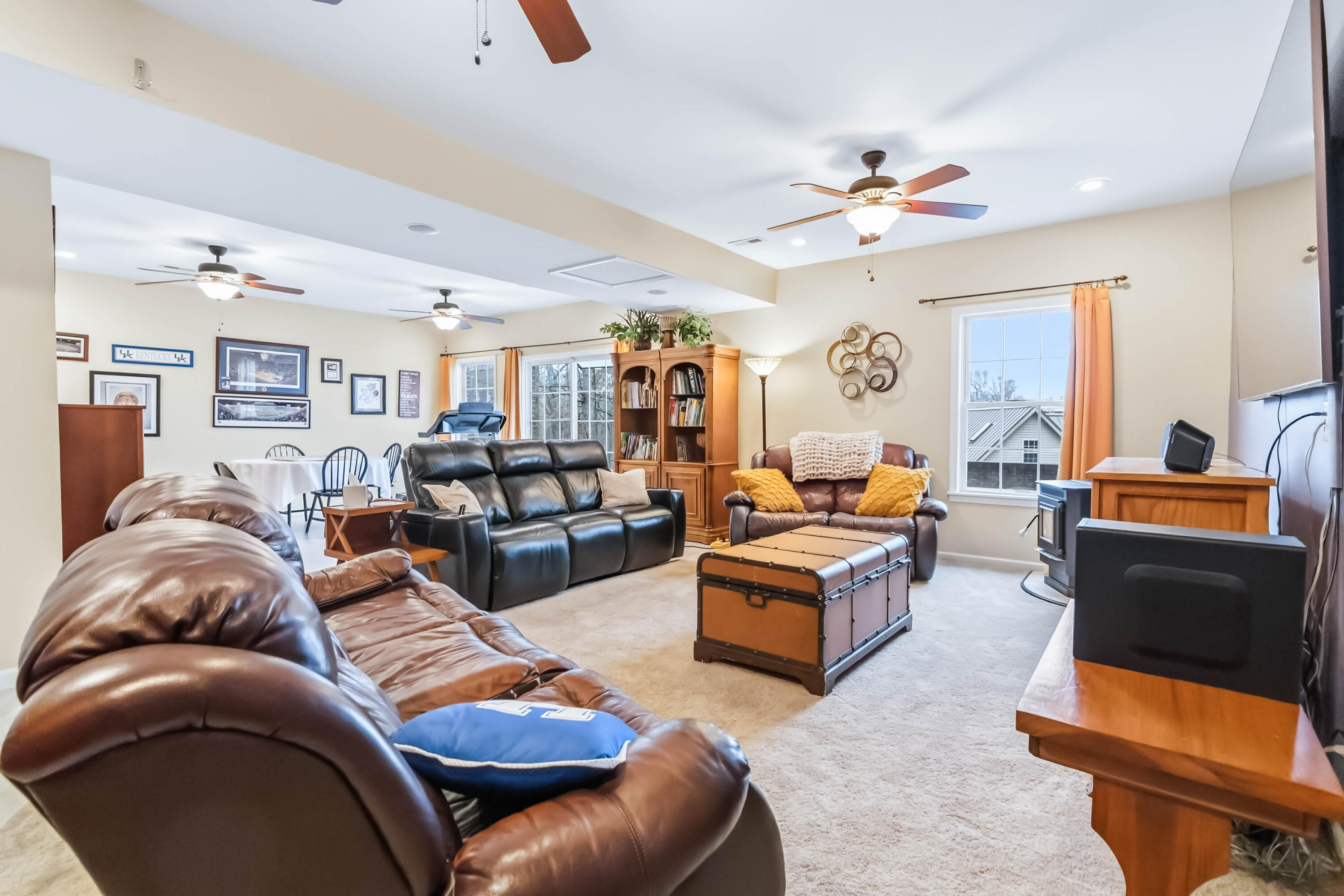 42 Greenleaf Drive