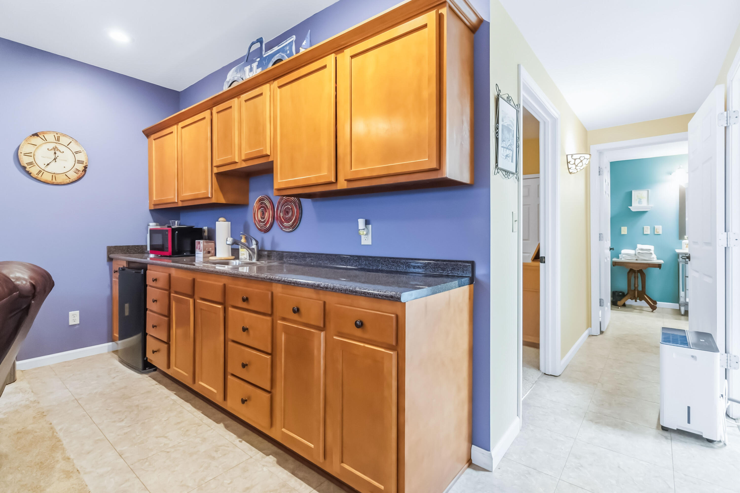42 Greenleaf Drive