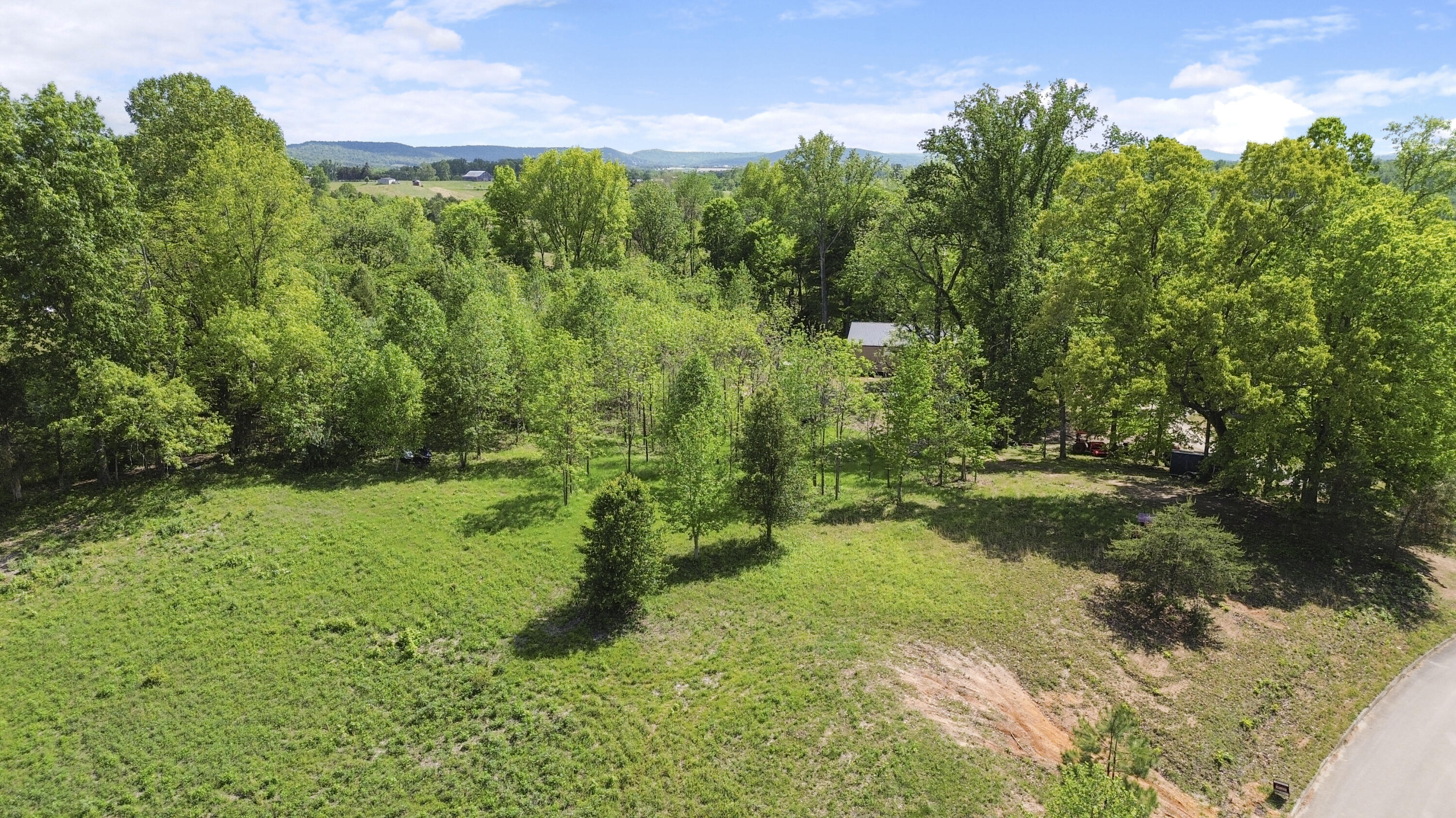 68 Hollow Creek Drive