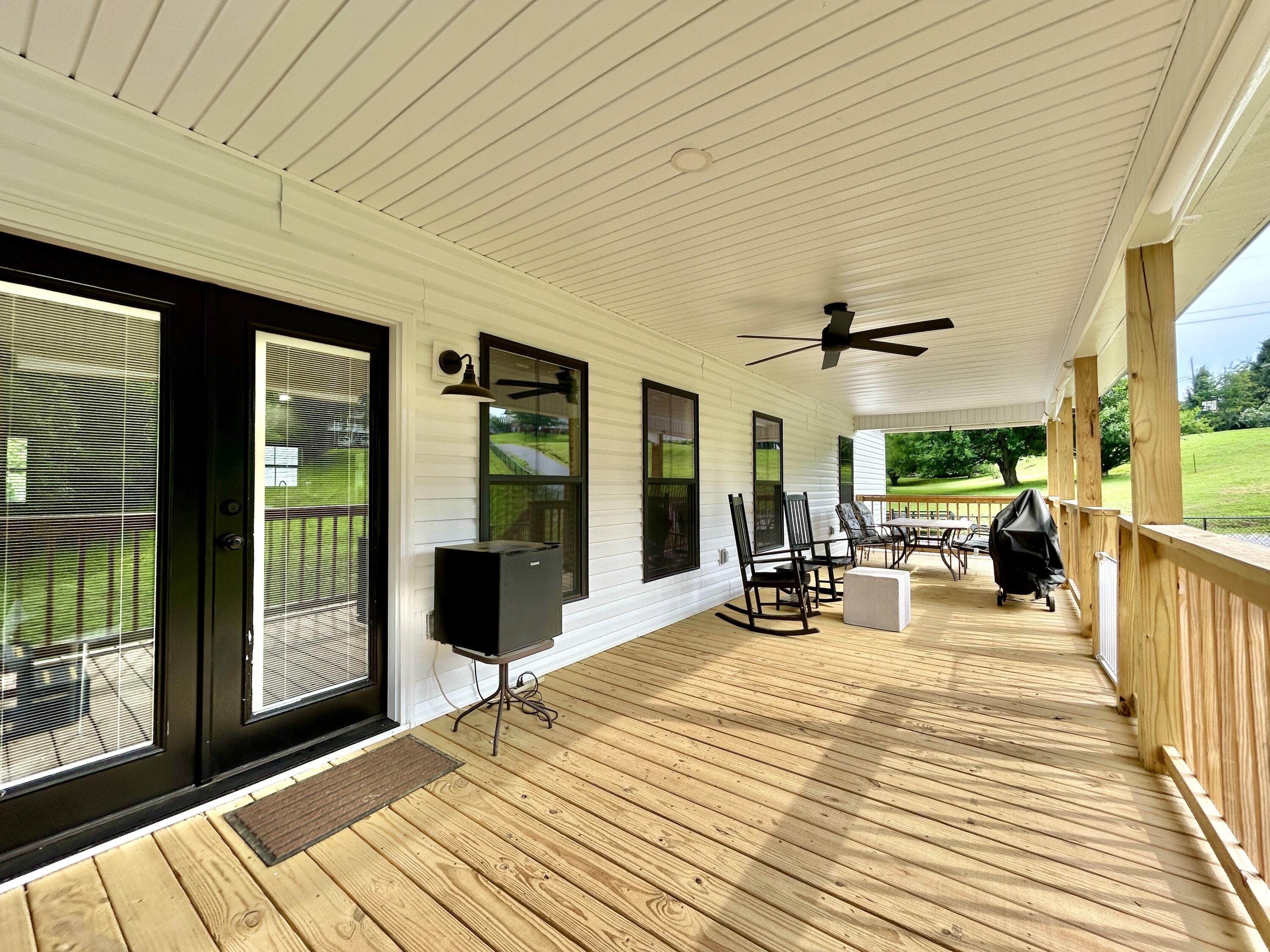 98 Spring View Drive