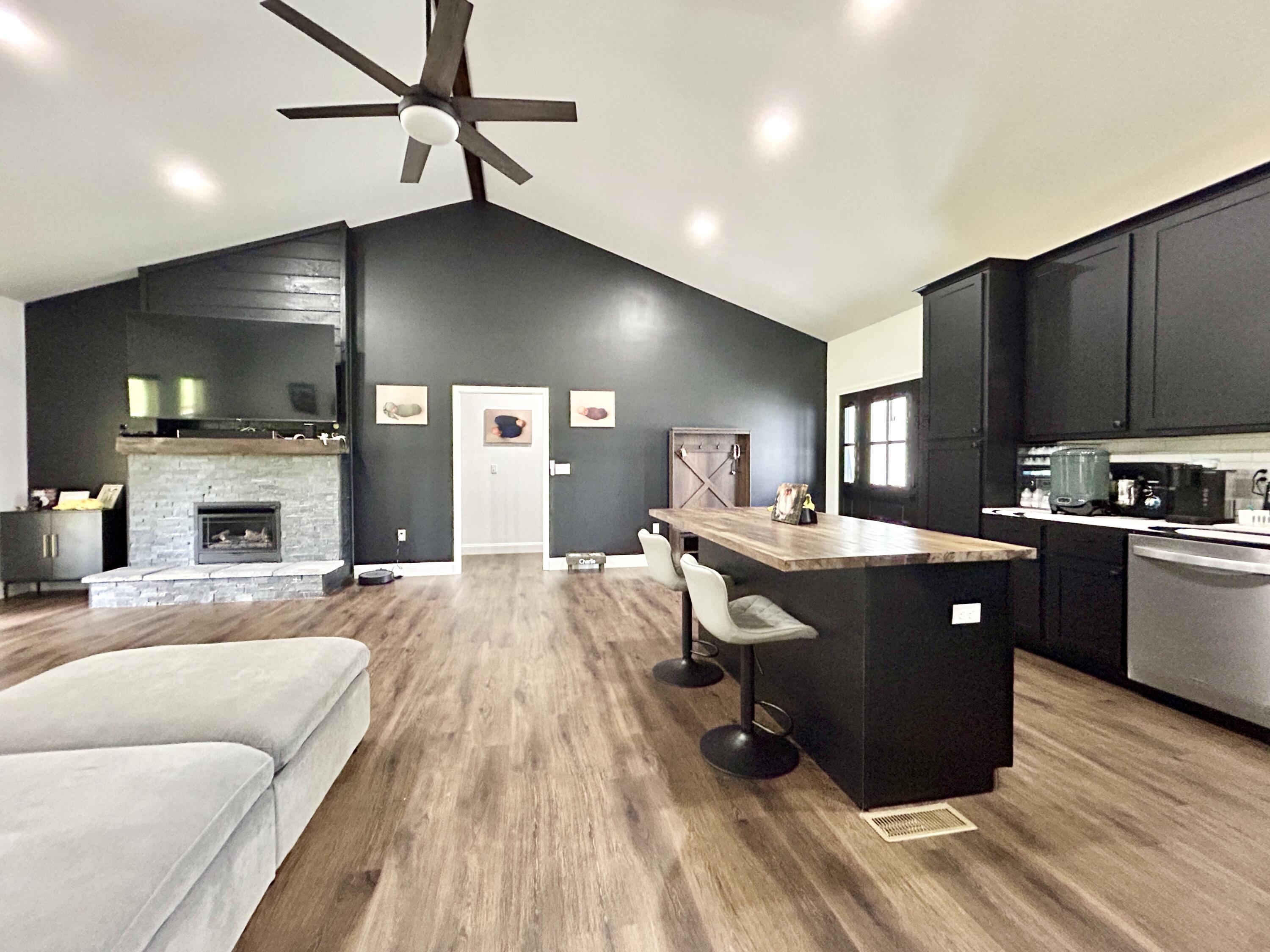 98 Spring View Drive