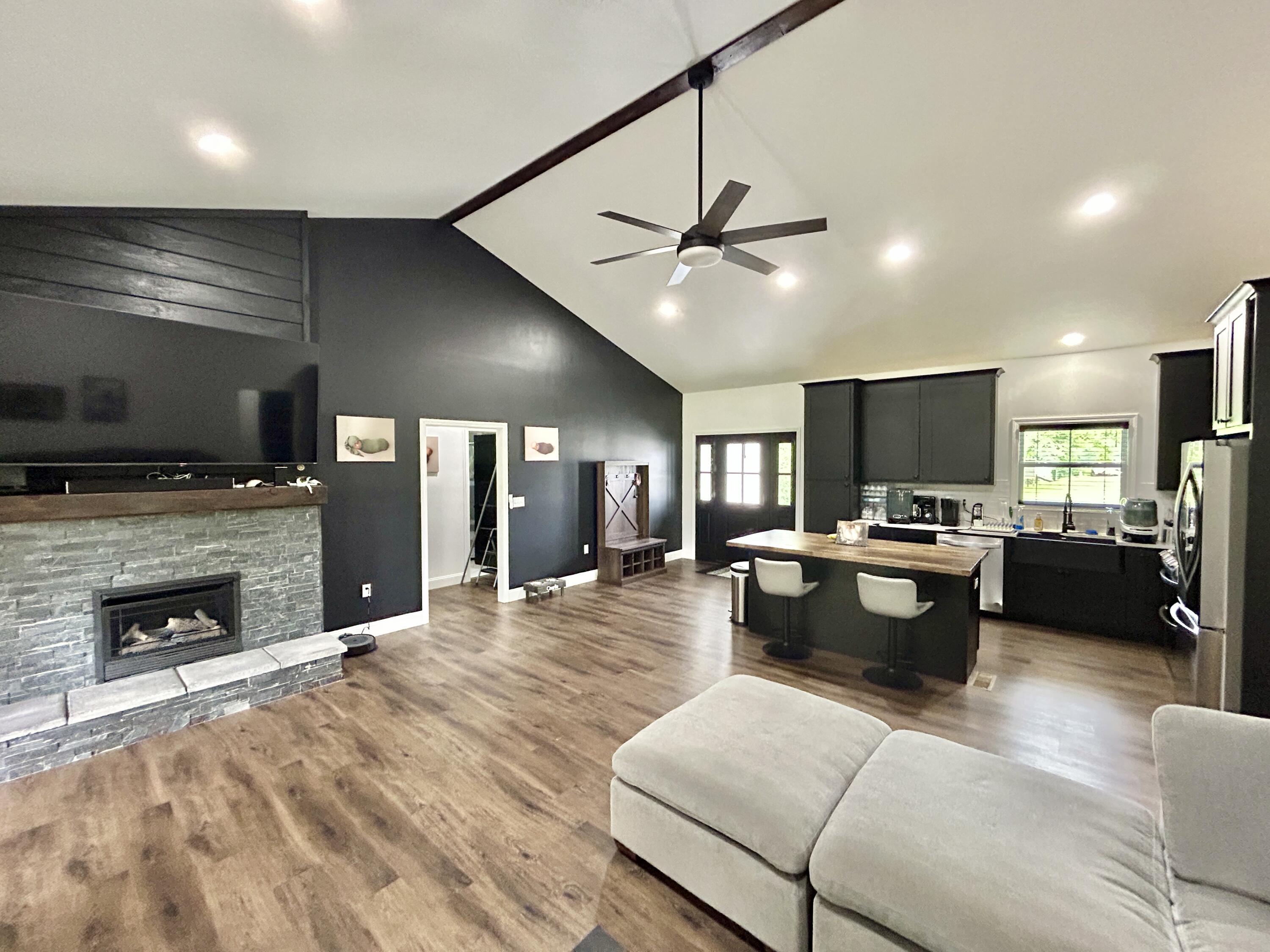 98 Spring View Drive