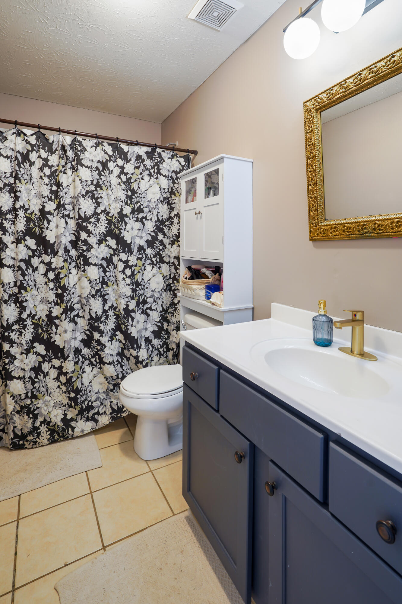 173 Canterbury Drive