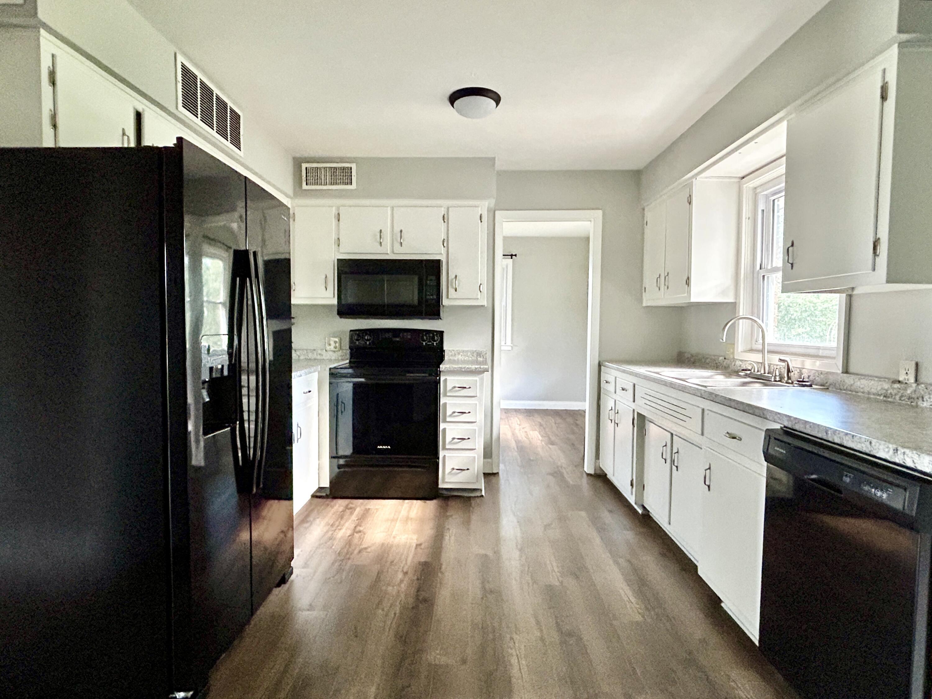 500 Meadowlark Drive