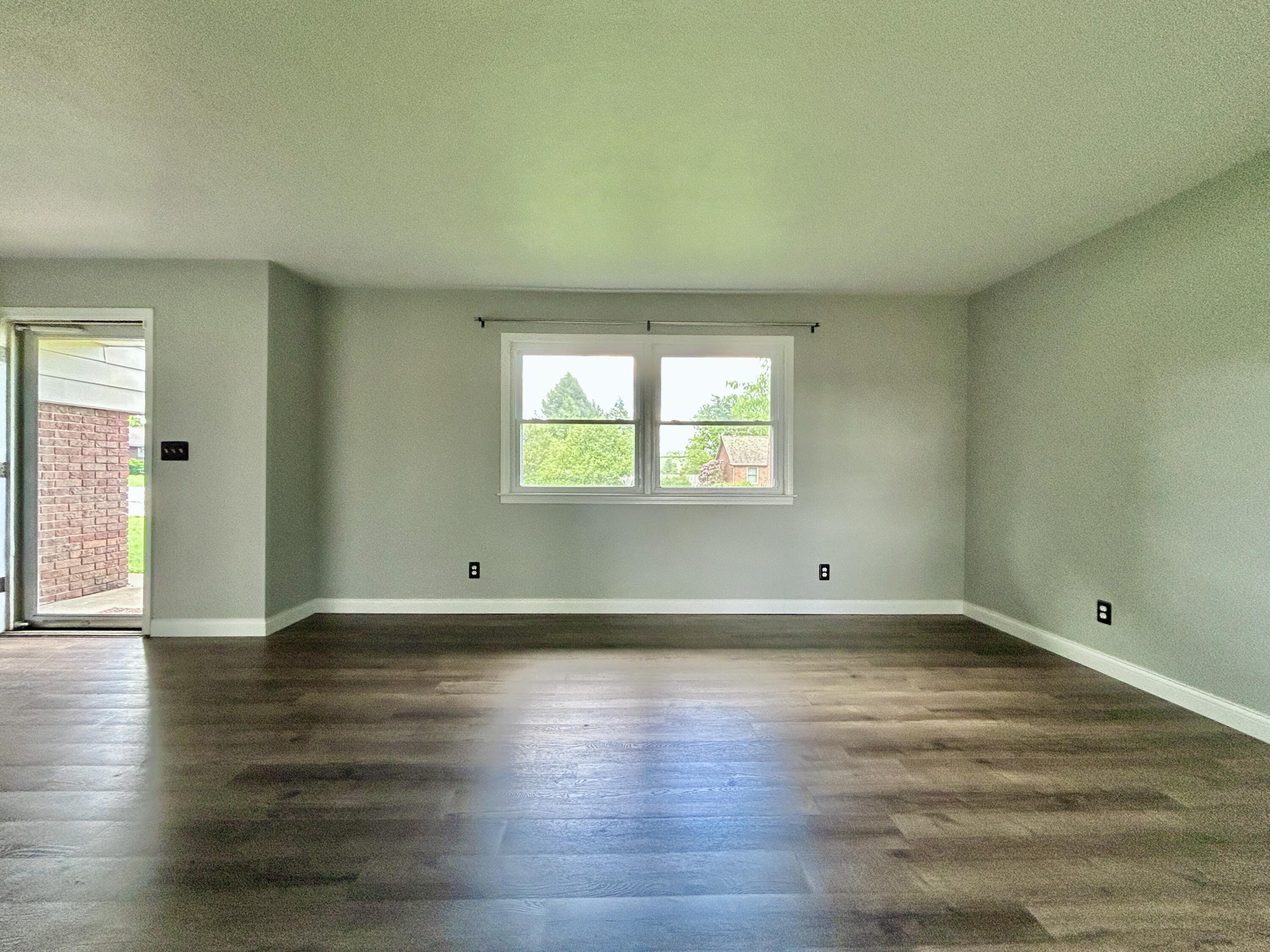 500 Meadowlark Drive