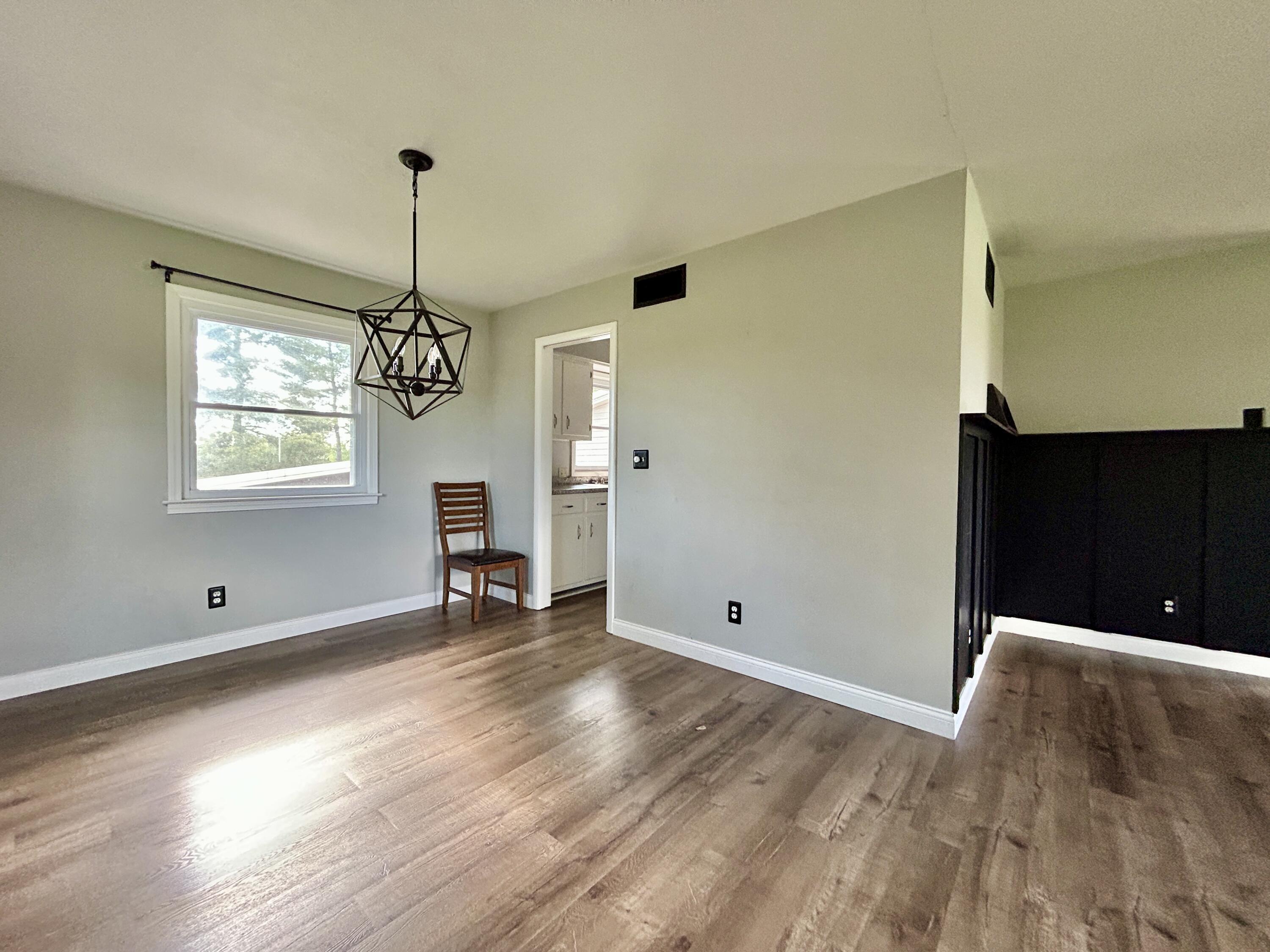 500 Meadowlark Drive