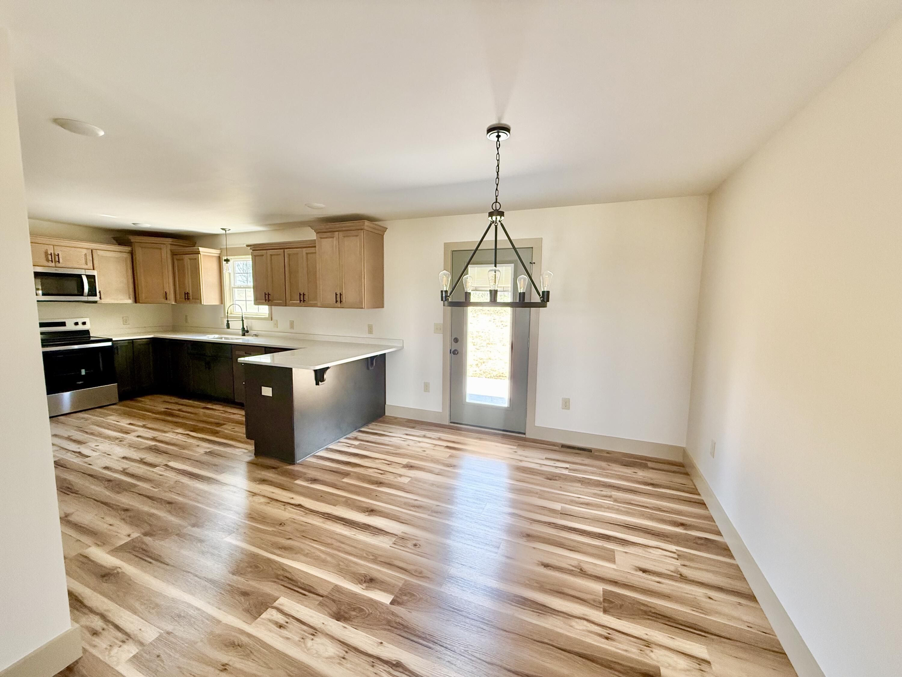 434 Lone Oak Drive