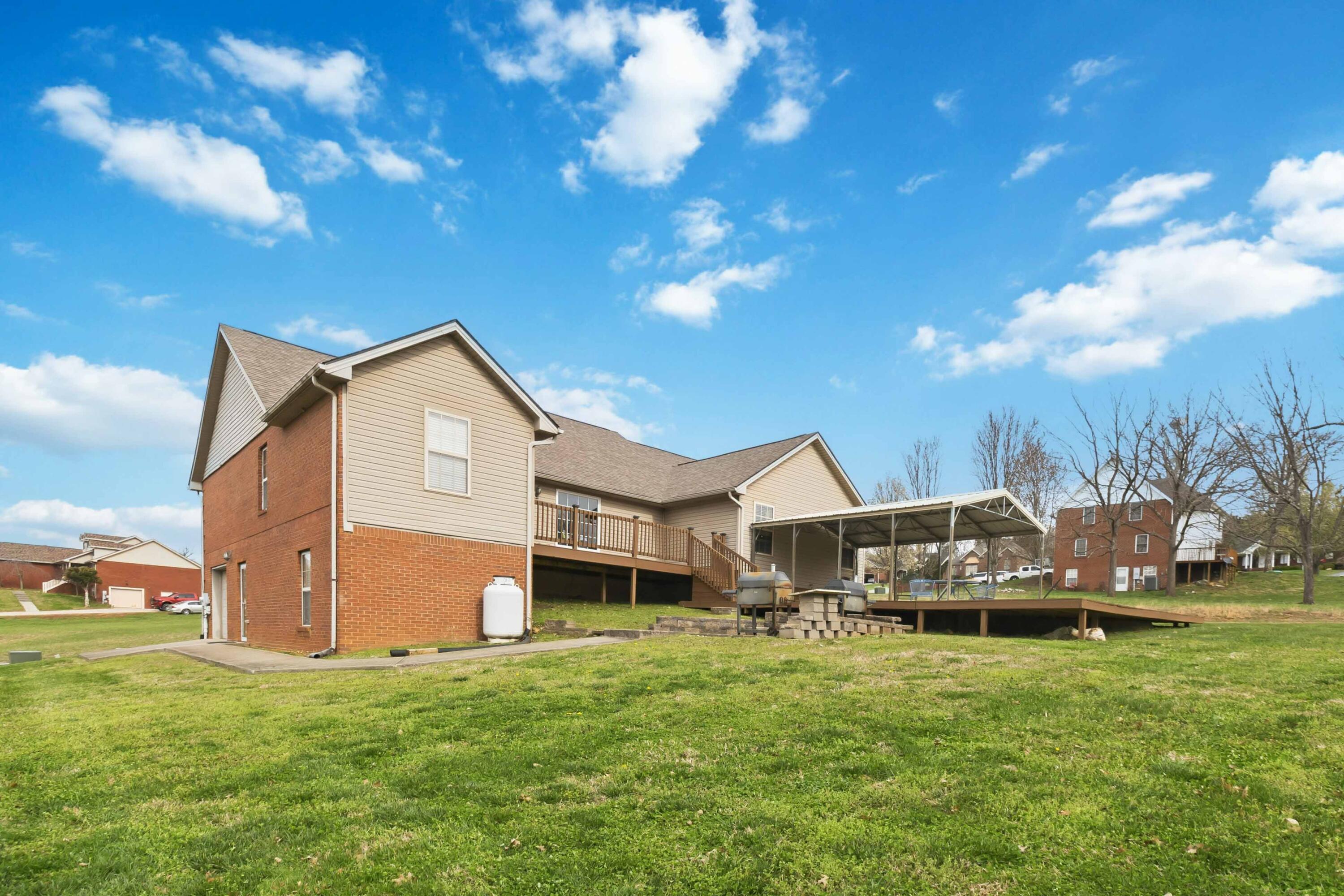 536 Ridge Hill Trail