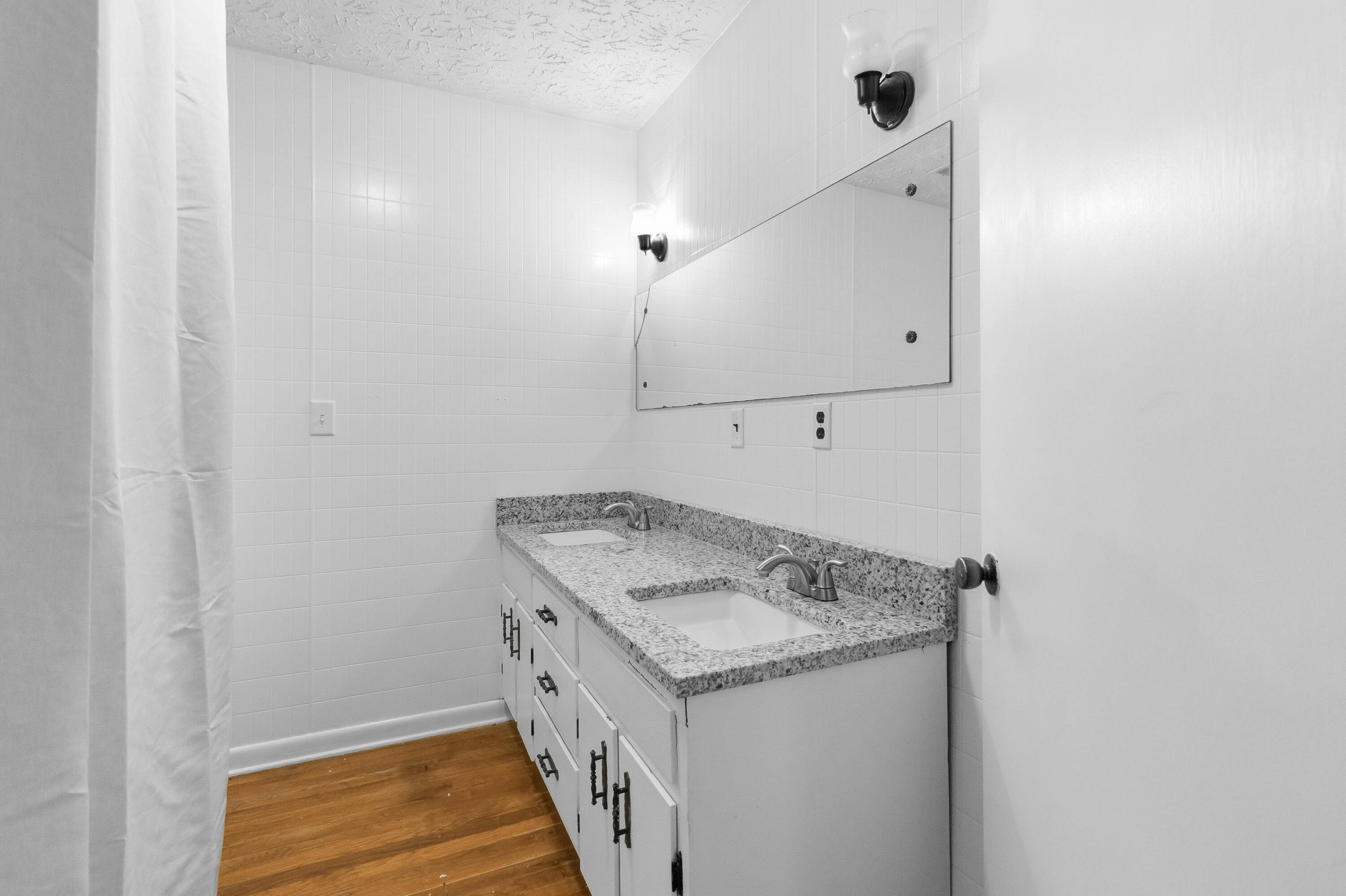 413 Reed Road