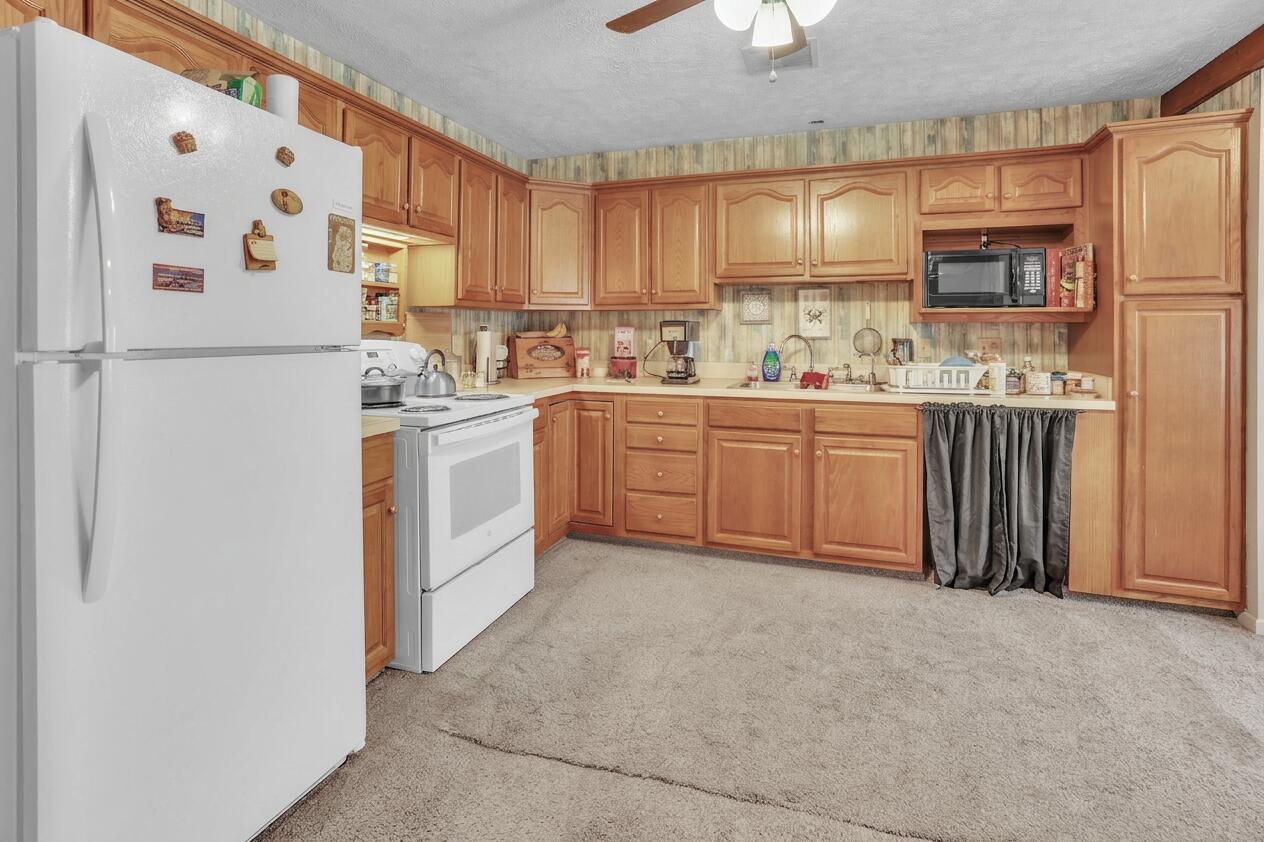 179 Aderholt Road