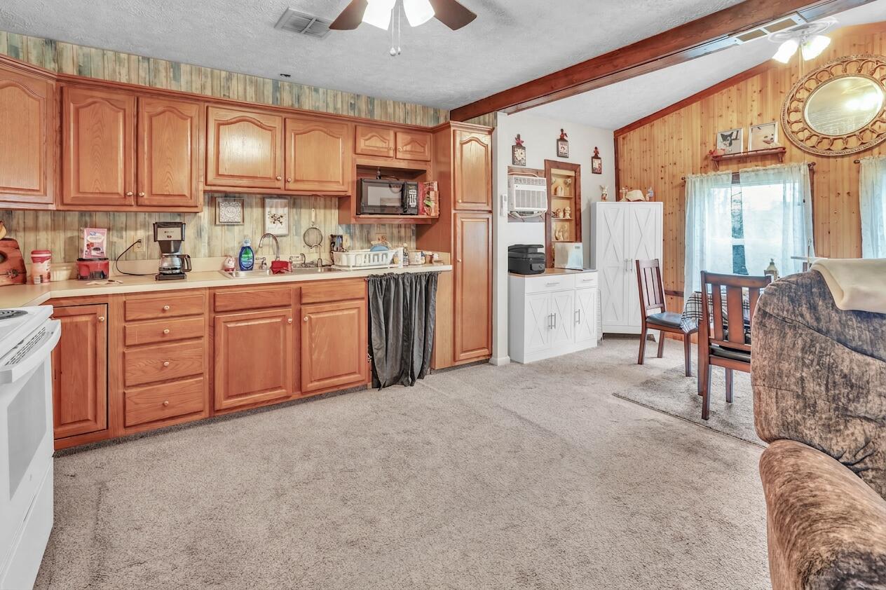 179 Aderholt Road