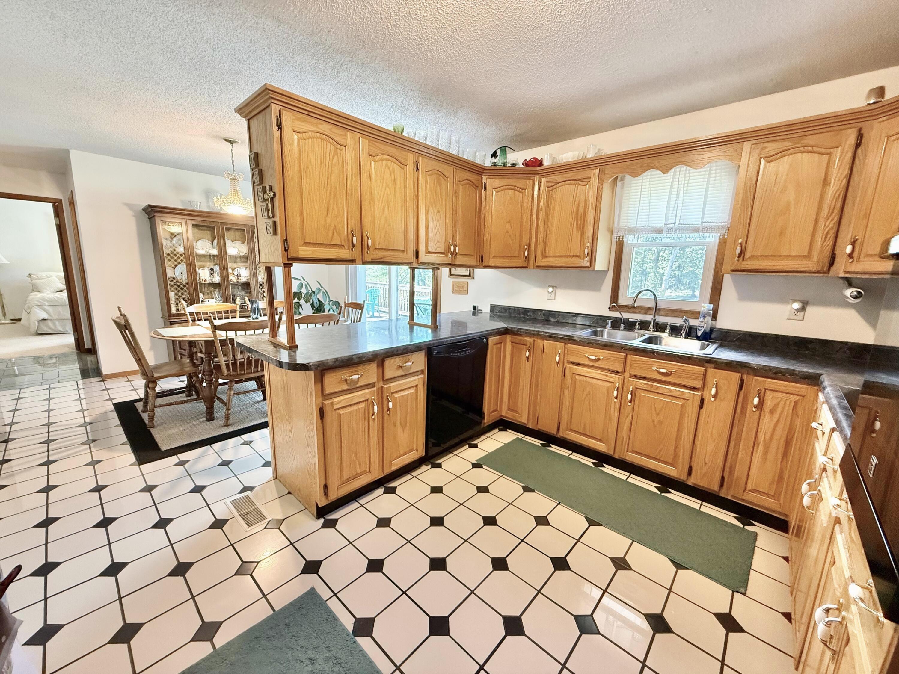 1069 Meadows Grove Road