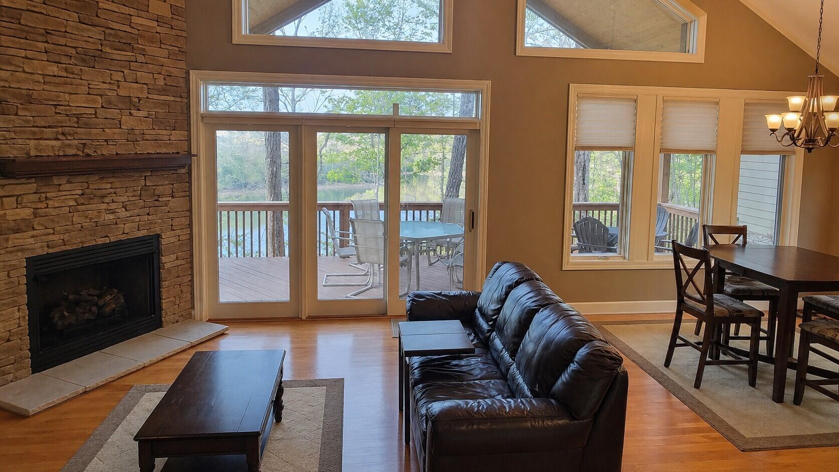 450 White Oak Drive
