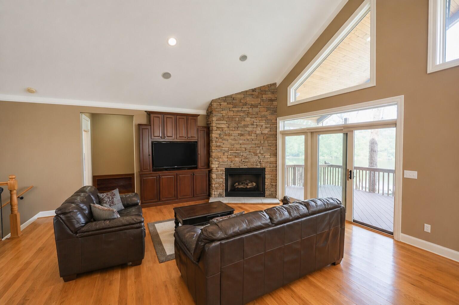 450 White Oak Drive